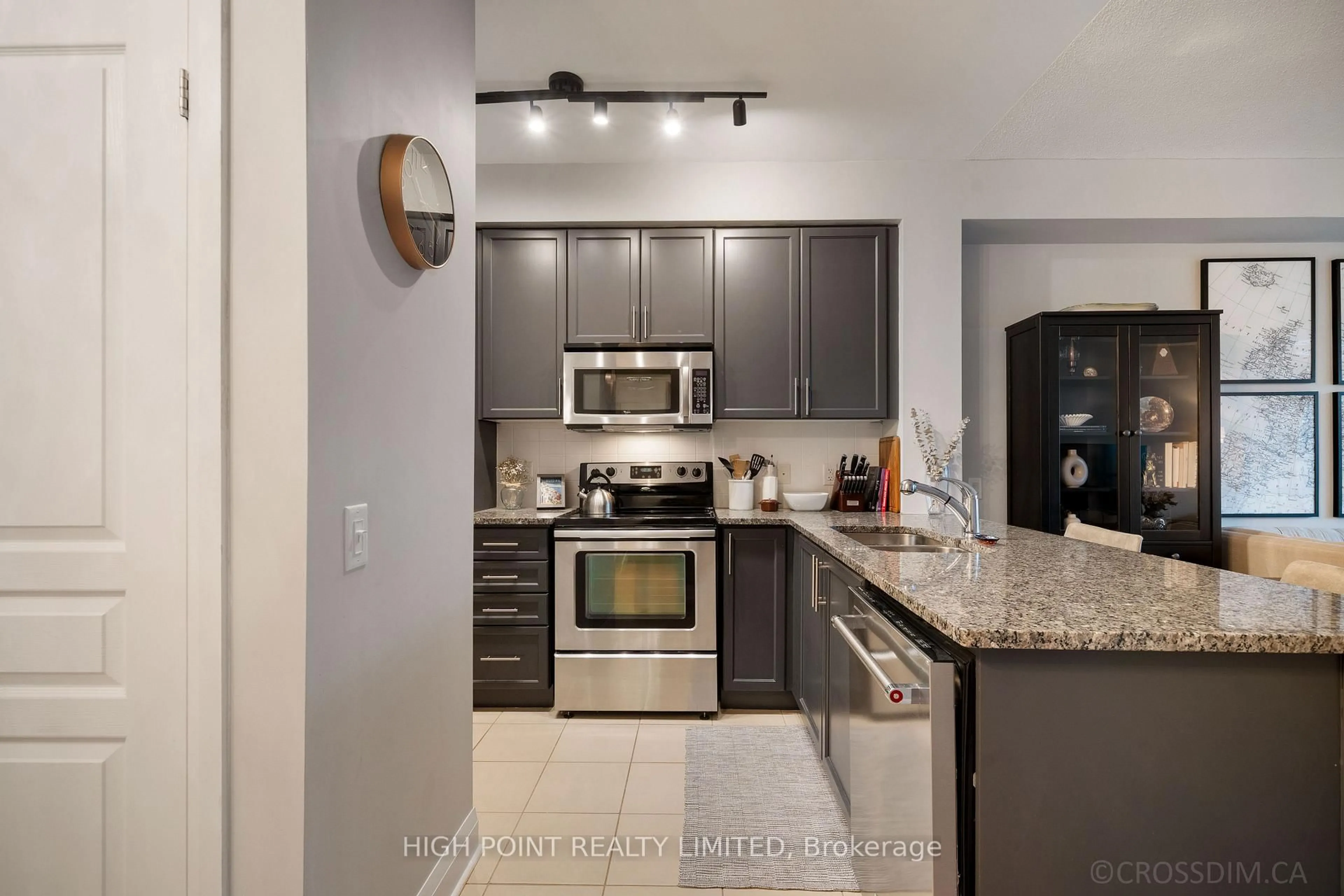 Open concept kitchen, unknown for 1 Hurontario St #610, Mississauga Ontario L5G 0A3