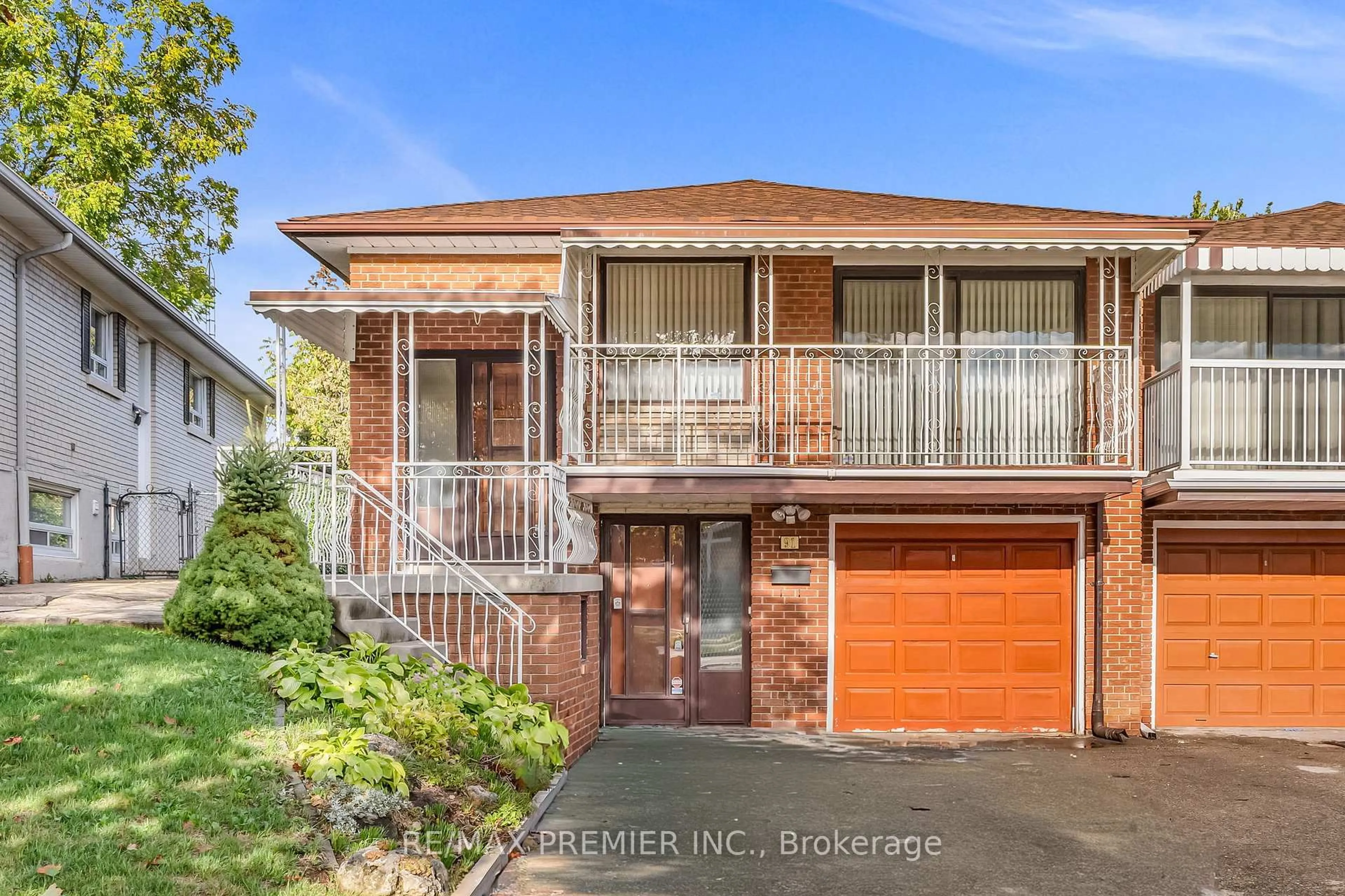 Home with brick exterior material, street for 91 Hucknall Rd, Toronto Ontario M3H 1W1