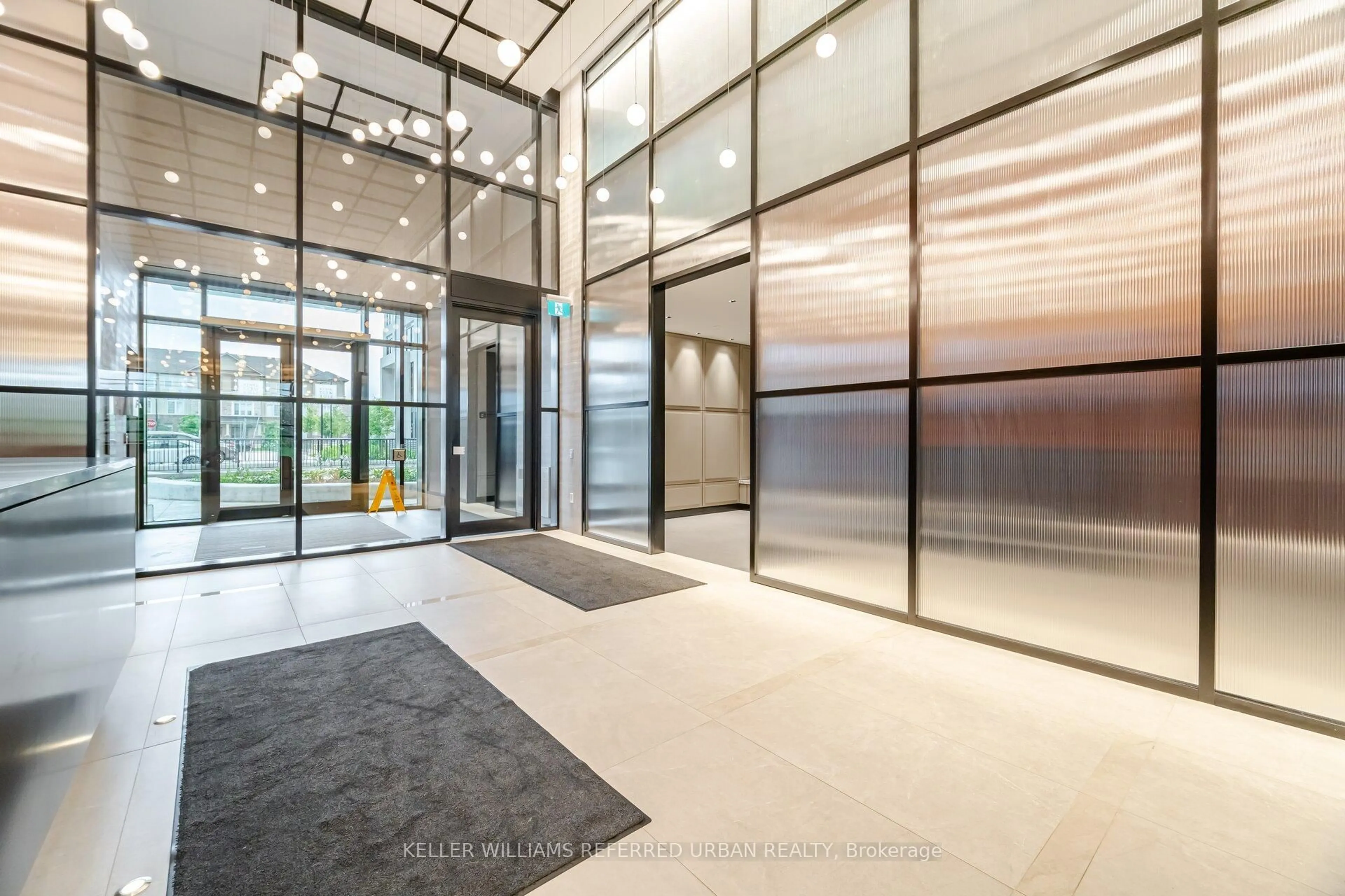 Indoor foyer for 3200 William Coltson Ave #401, Oakville Ontario L6H 7W6