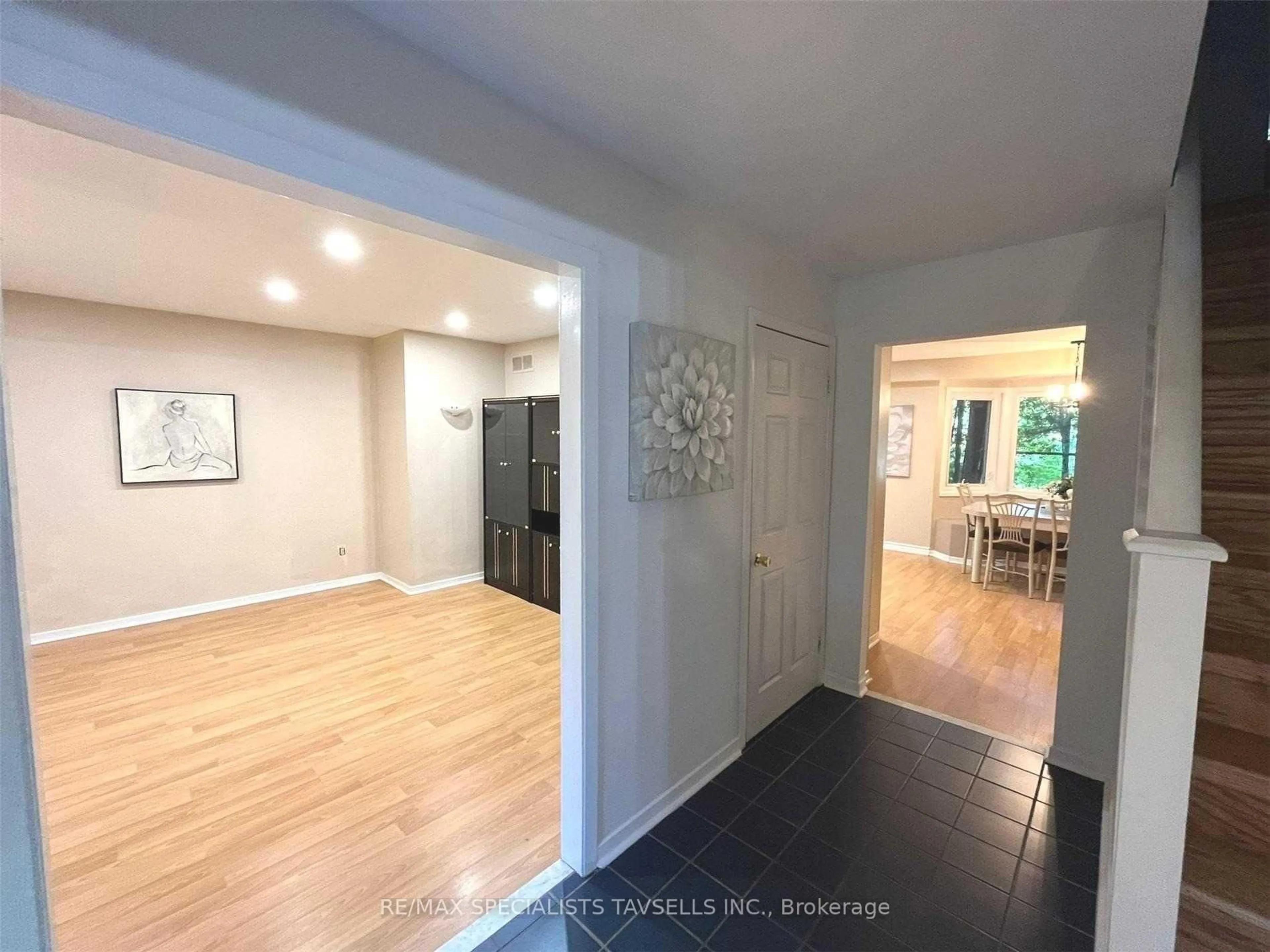 Unknown for 4 Sunshine Mountain Dr, Caledon Ontario L7C 0A1