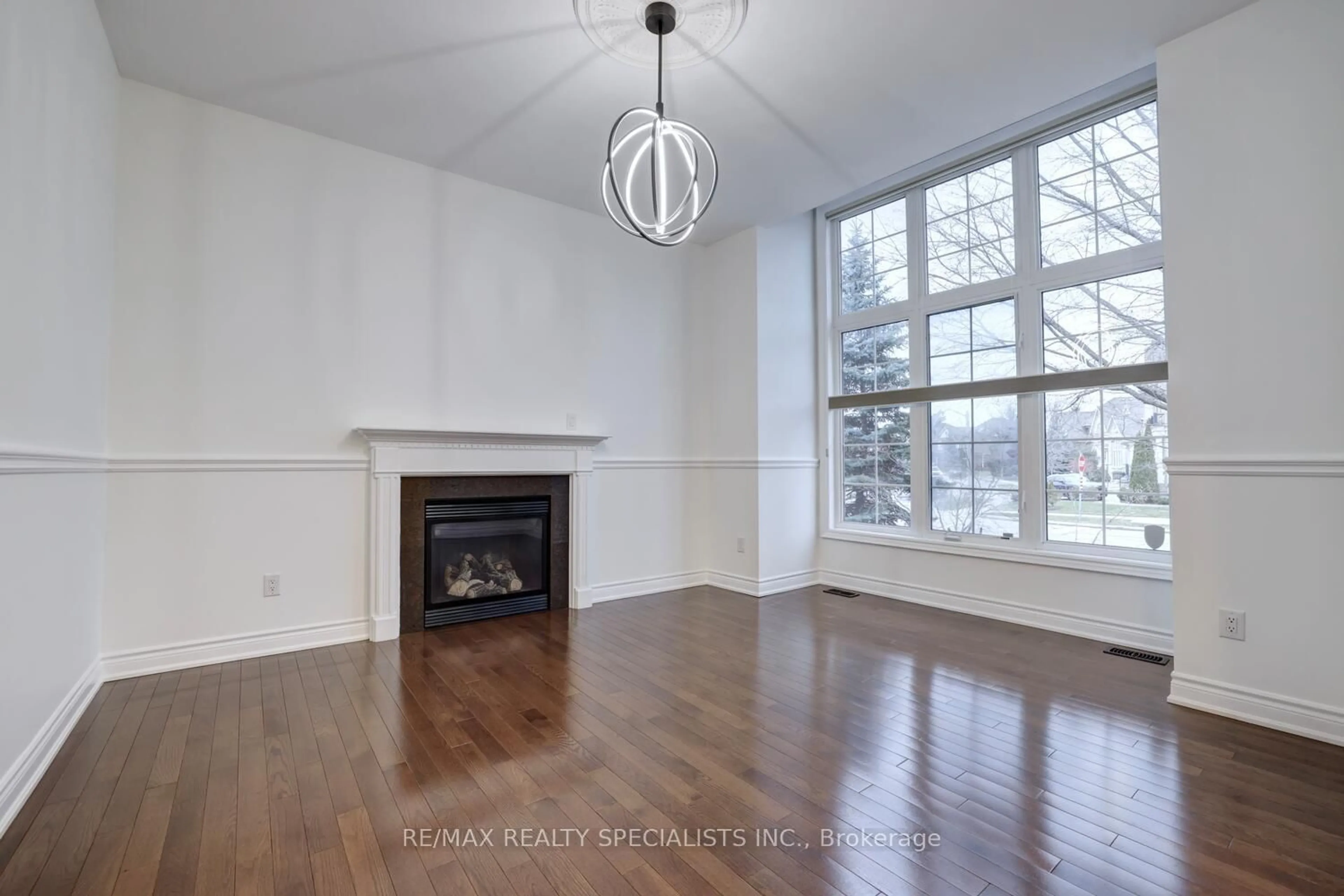 Unknown for 2298 North Ridge Tr, Oakville Ontario L6H 0C4