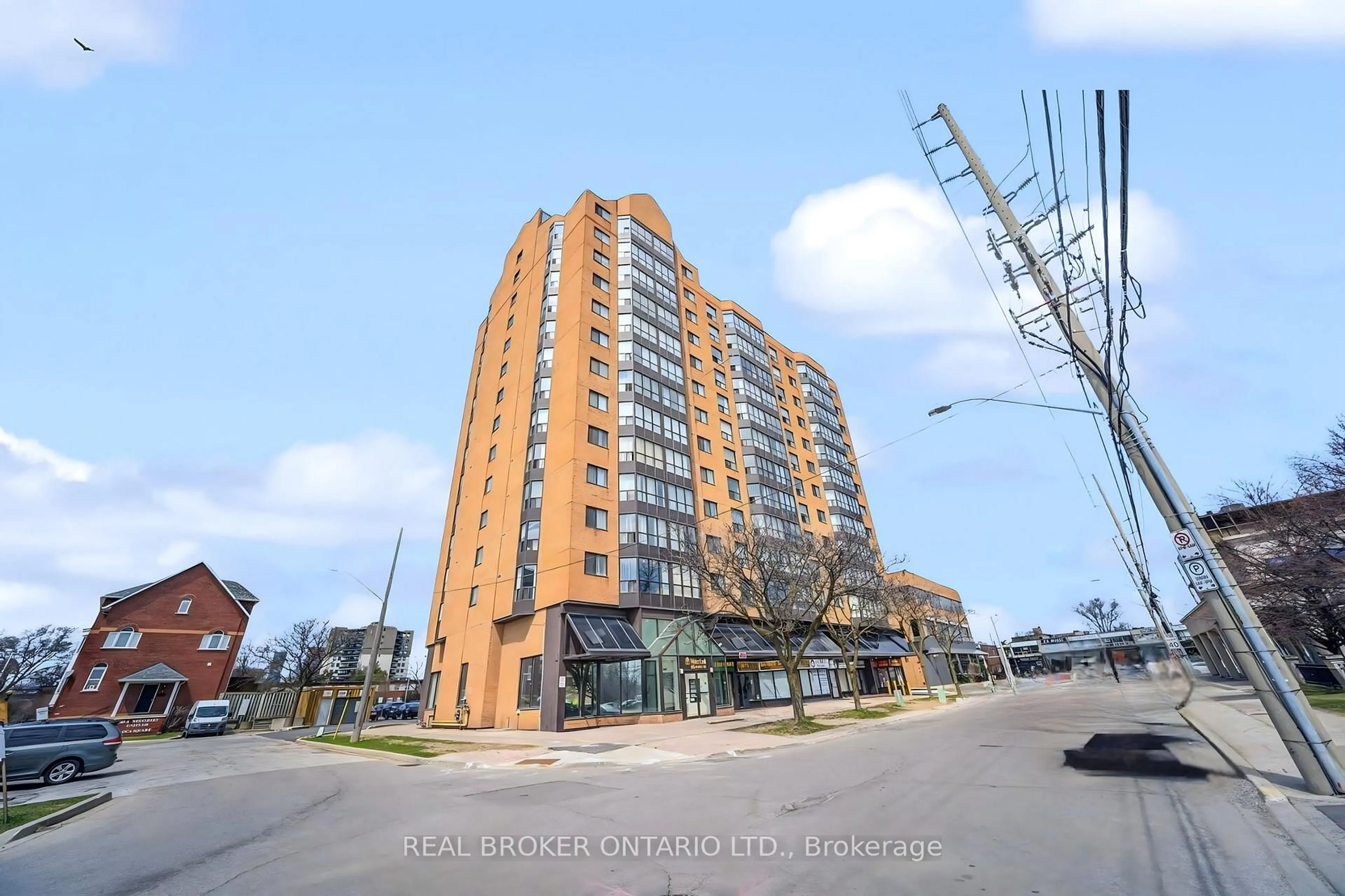 Unknown for 25 Agnes St #903, Mississauga Ontario L5B 3X7