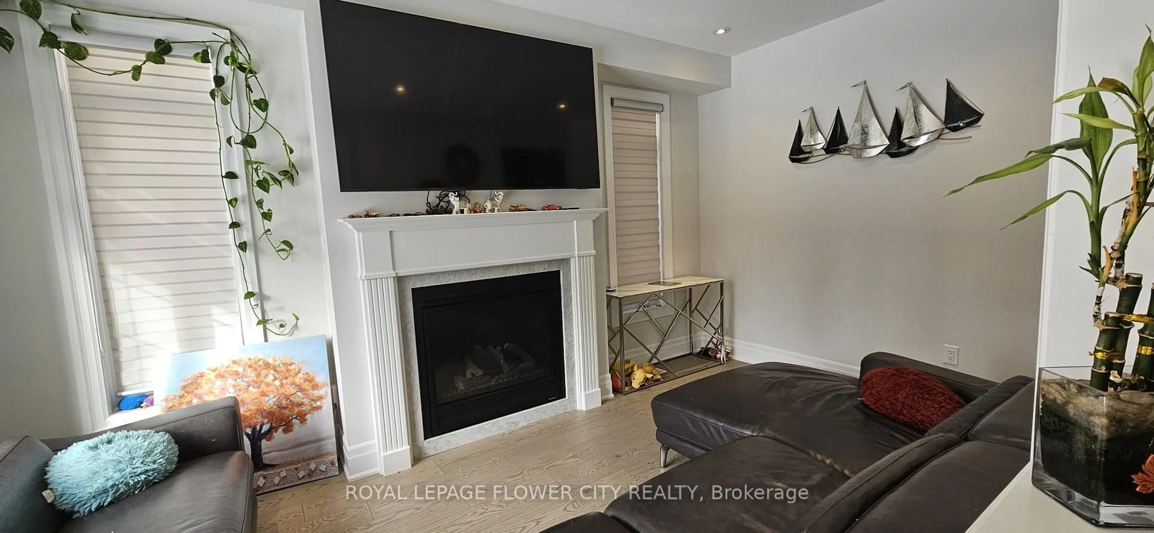 Unknown for 7 Overstone Rd, Halton Hills Ontario L7G 0N5