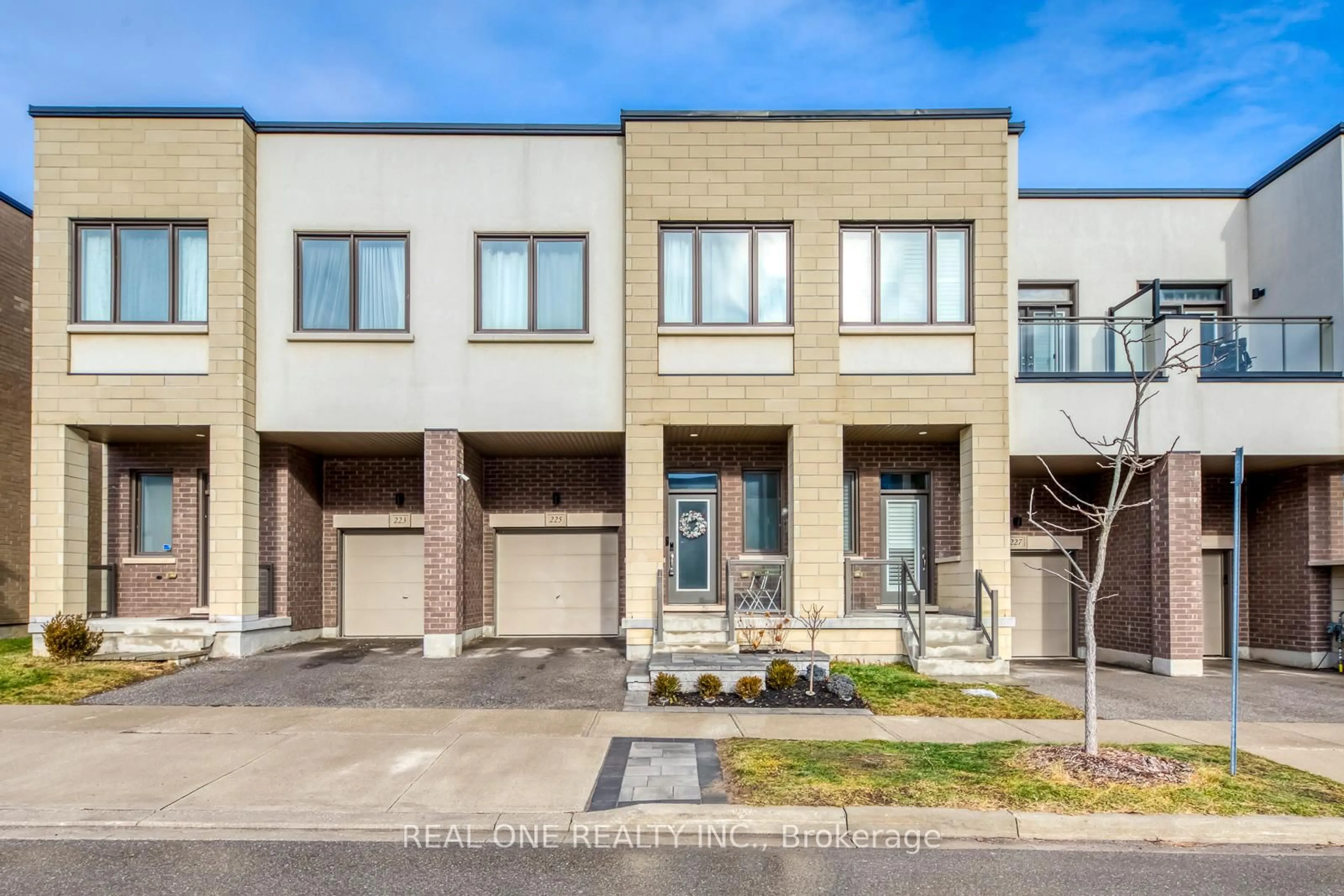 Unknown for 225 Fowley Dr, Oakville Ontario L6H 0P4