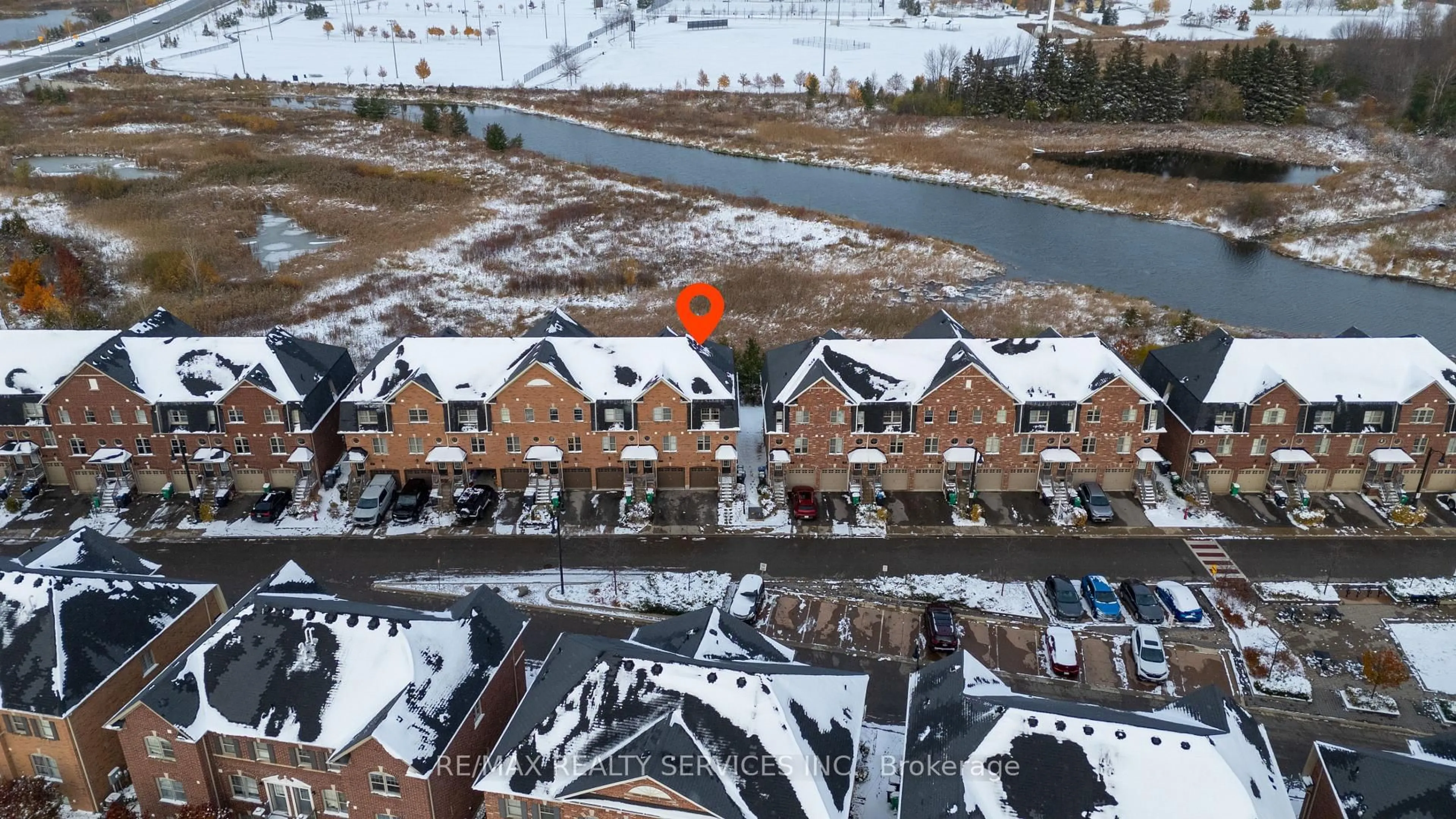 A pic from outside/outdoor area/front of a property/back of a property/a pic from drone, city buildings view from balcony for 16 Soldier St St #56, Brampton Ontario L7A 4B6