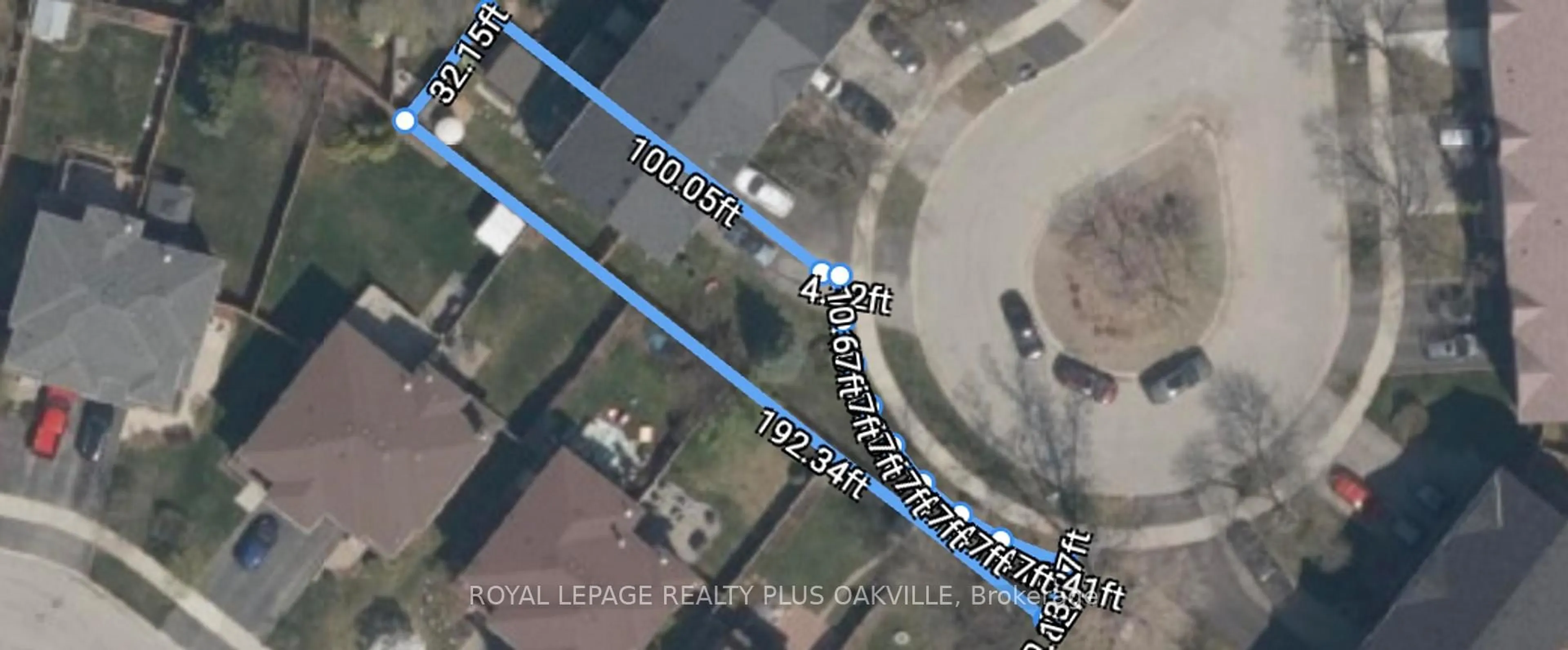 Unknown for 2308 Strawfield Crt, Oakville Ontario L6H 6C2