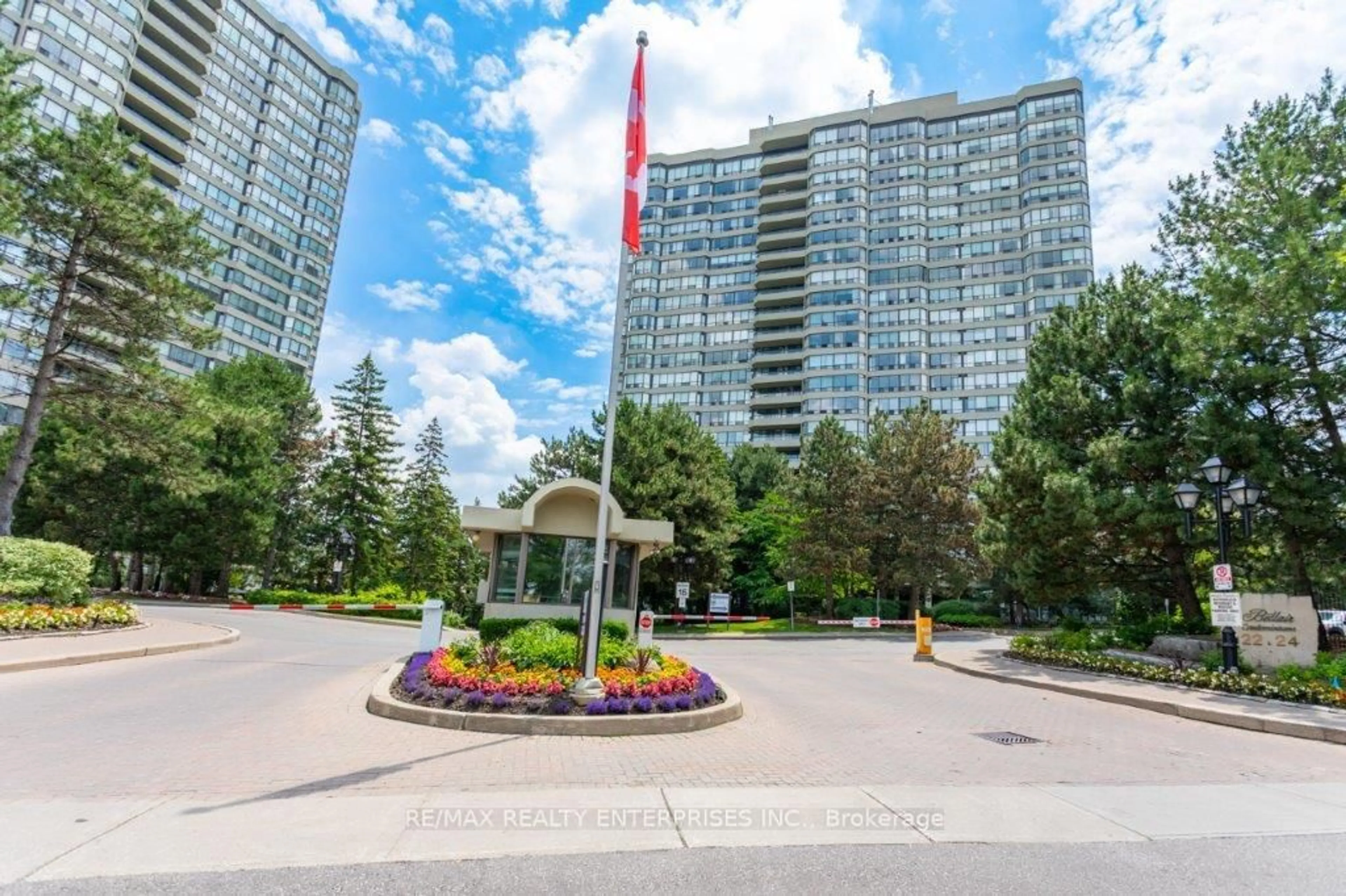 Patio, unknown for 24 Hanover Rd #309, Brampton Ontario L6S 5K8