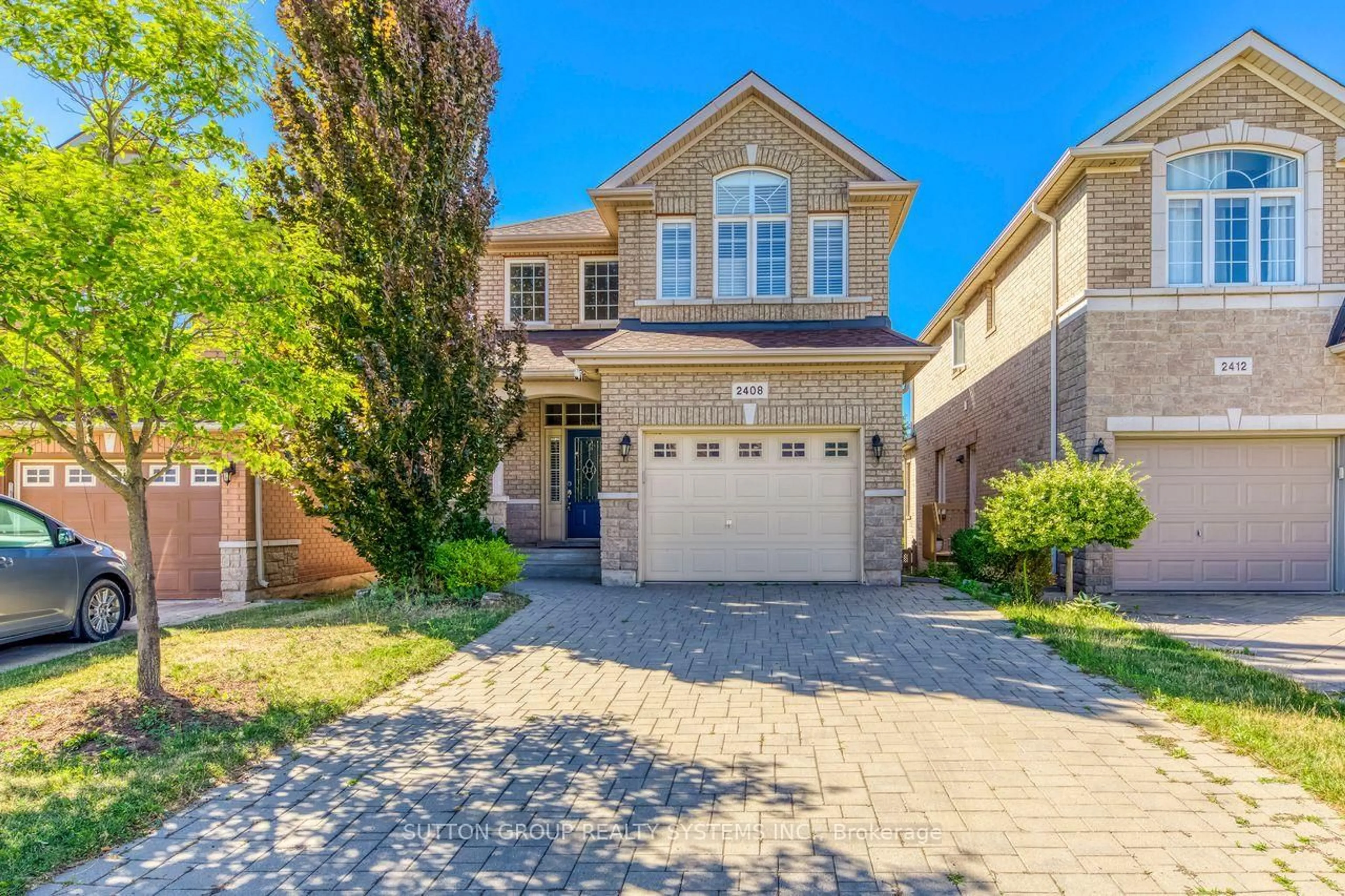 Home with brick exterior material, street for 2408 Hilda Dr, Oakville Ontario L6H 7N3