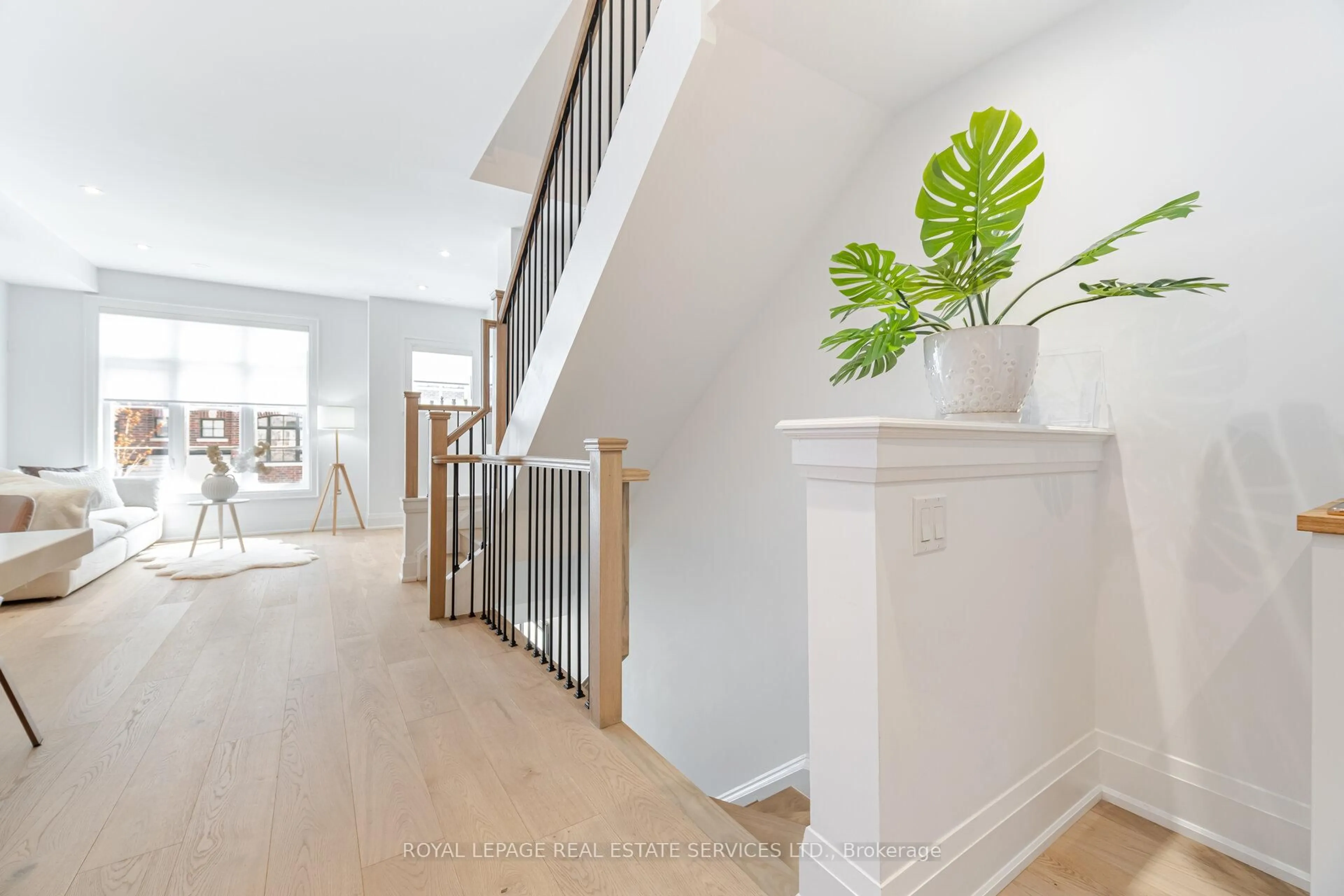 Unknown for 15 Lunar Cres #78, Mississauga Ontario L5M 2R6