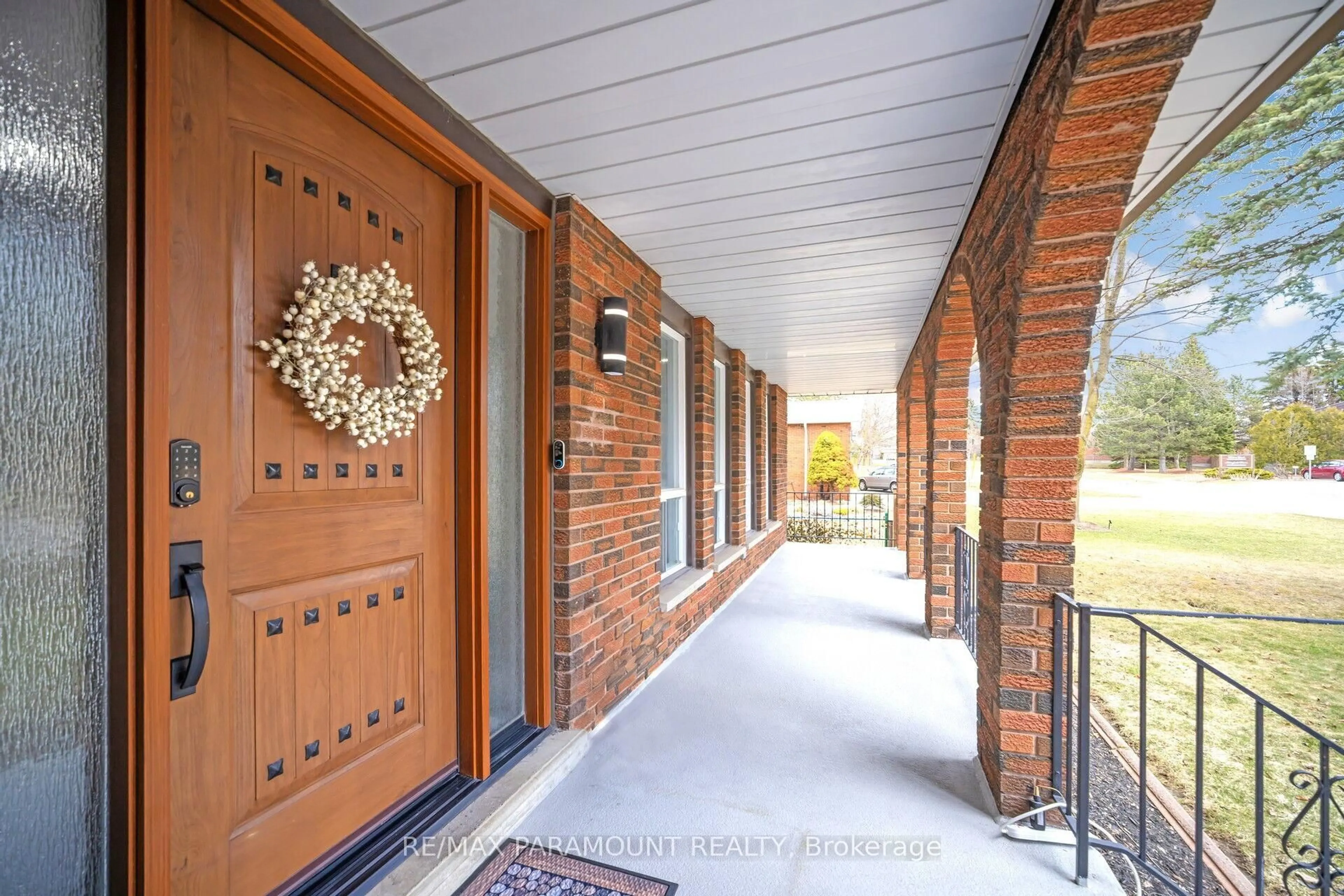 Unknown for 7 Walker Rd, Caledon Ontario L7C 1G8