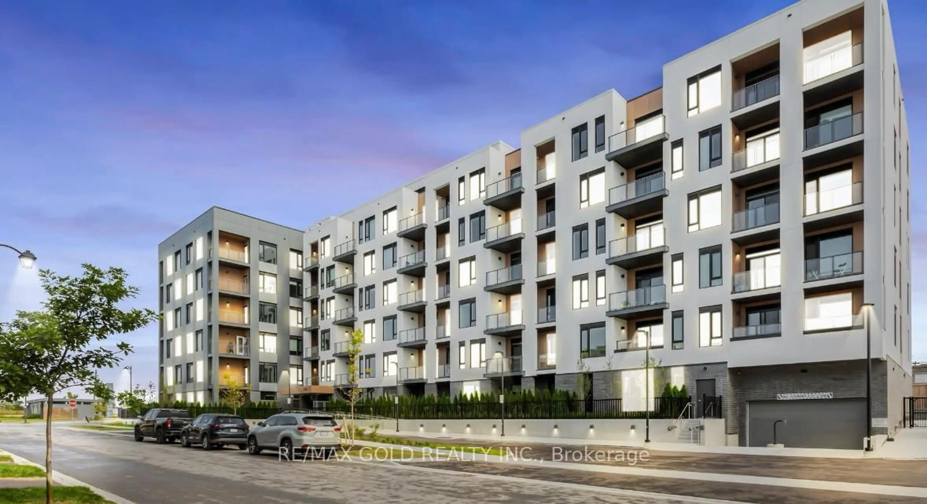 Patio, unknown for 1440 Clarriage Crt #211, Milton Ontario L9E 1B3