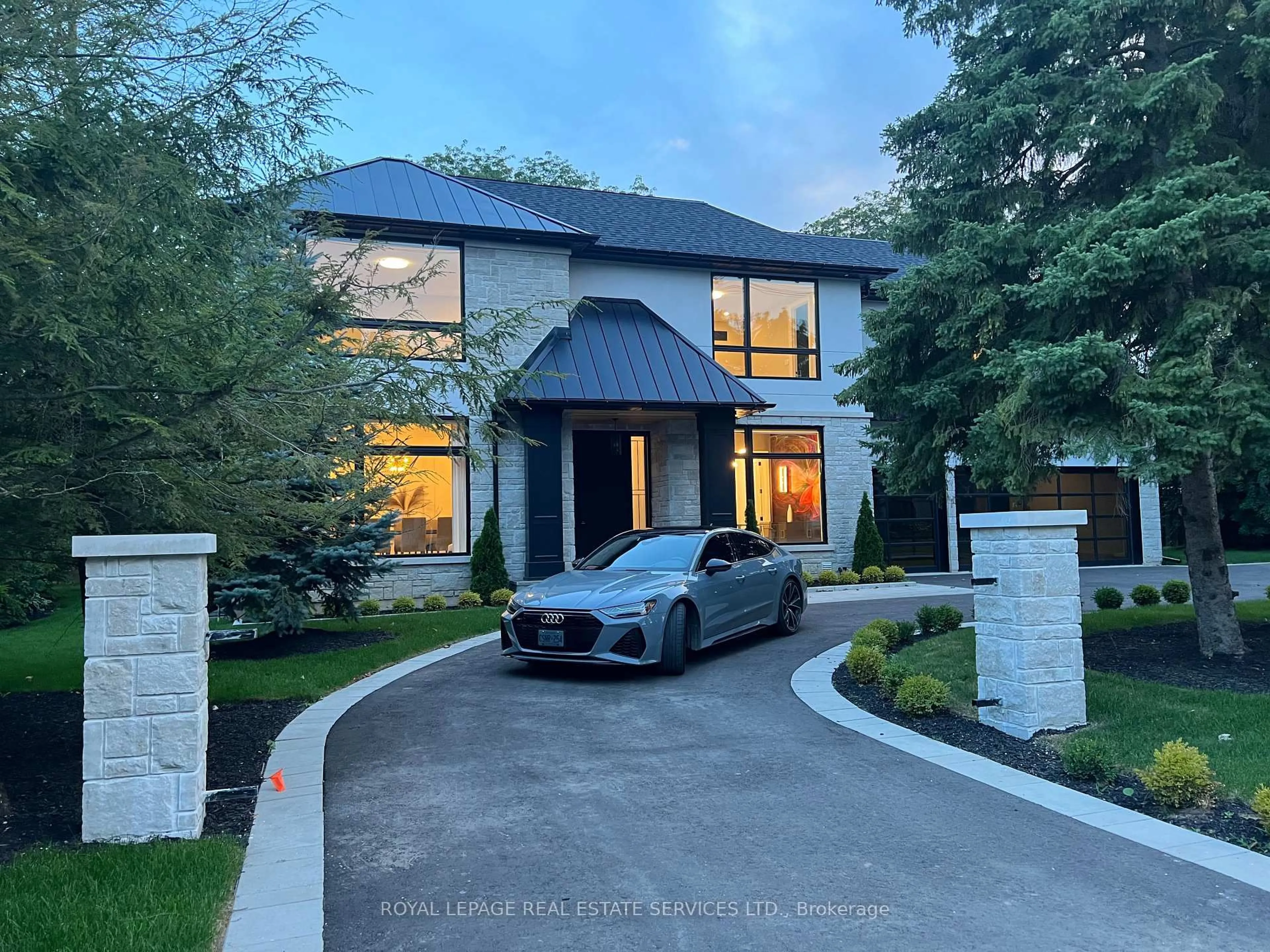 Unknown for 204 Maple Grove Dr, Oakville Ontario L6J 4V3