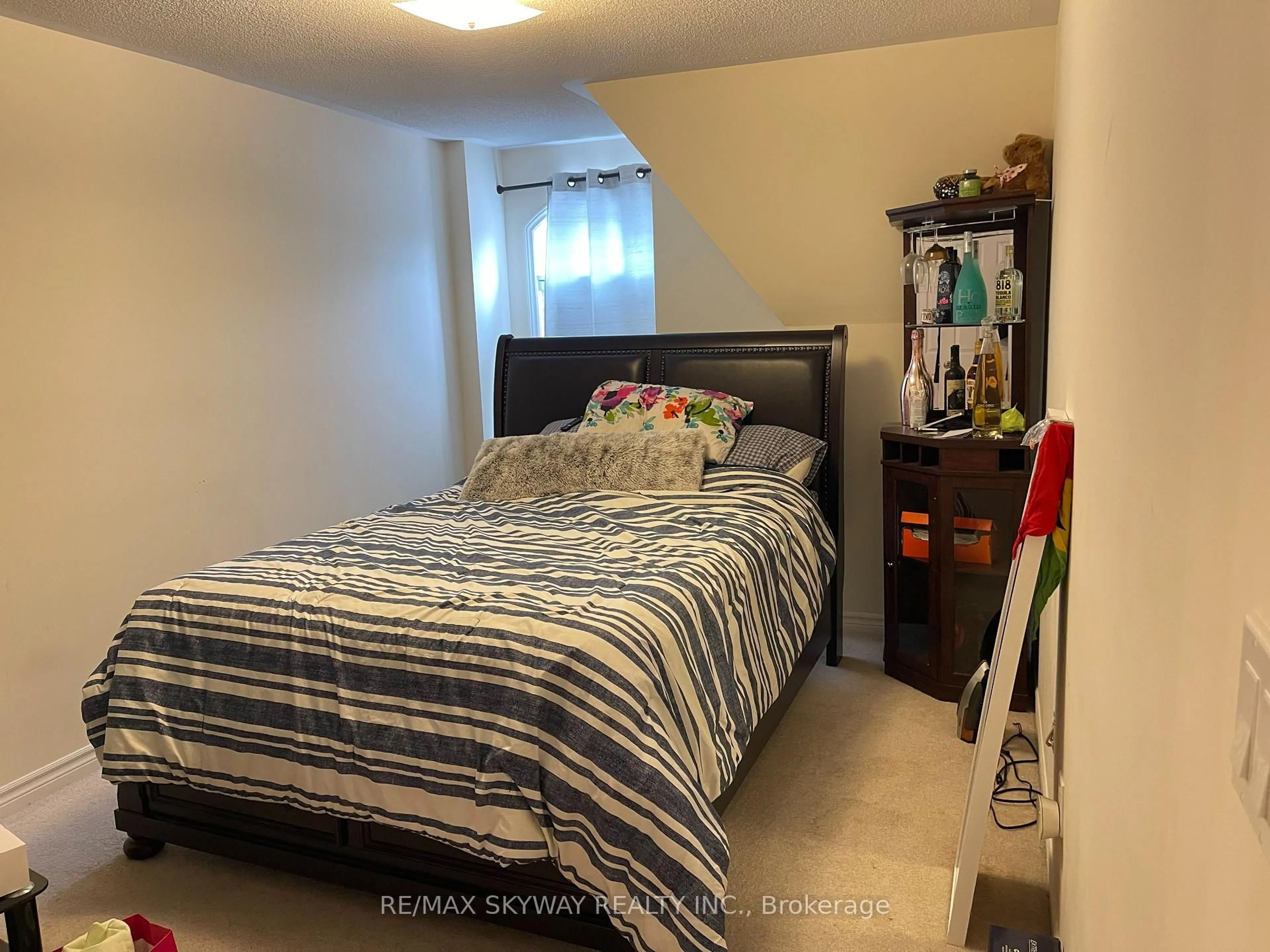 A pic of a room for 200 Veterans Dr #103, Brampton Ontario L7A 4S6