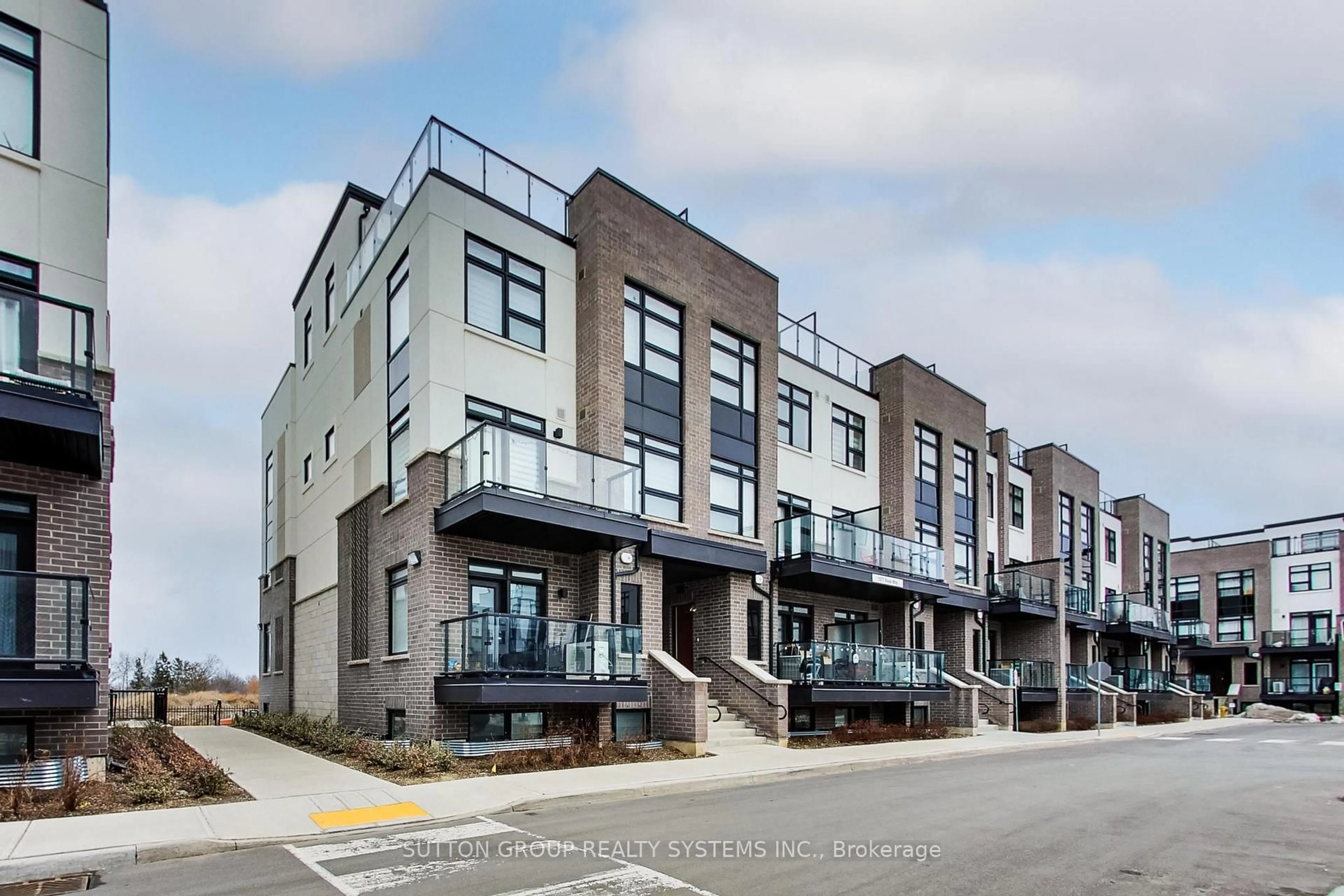 Unknown for 1577 Rose Way #103, Milton Ontario L9E 0J2