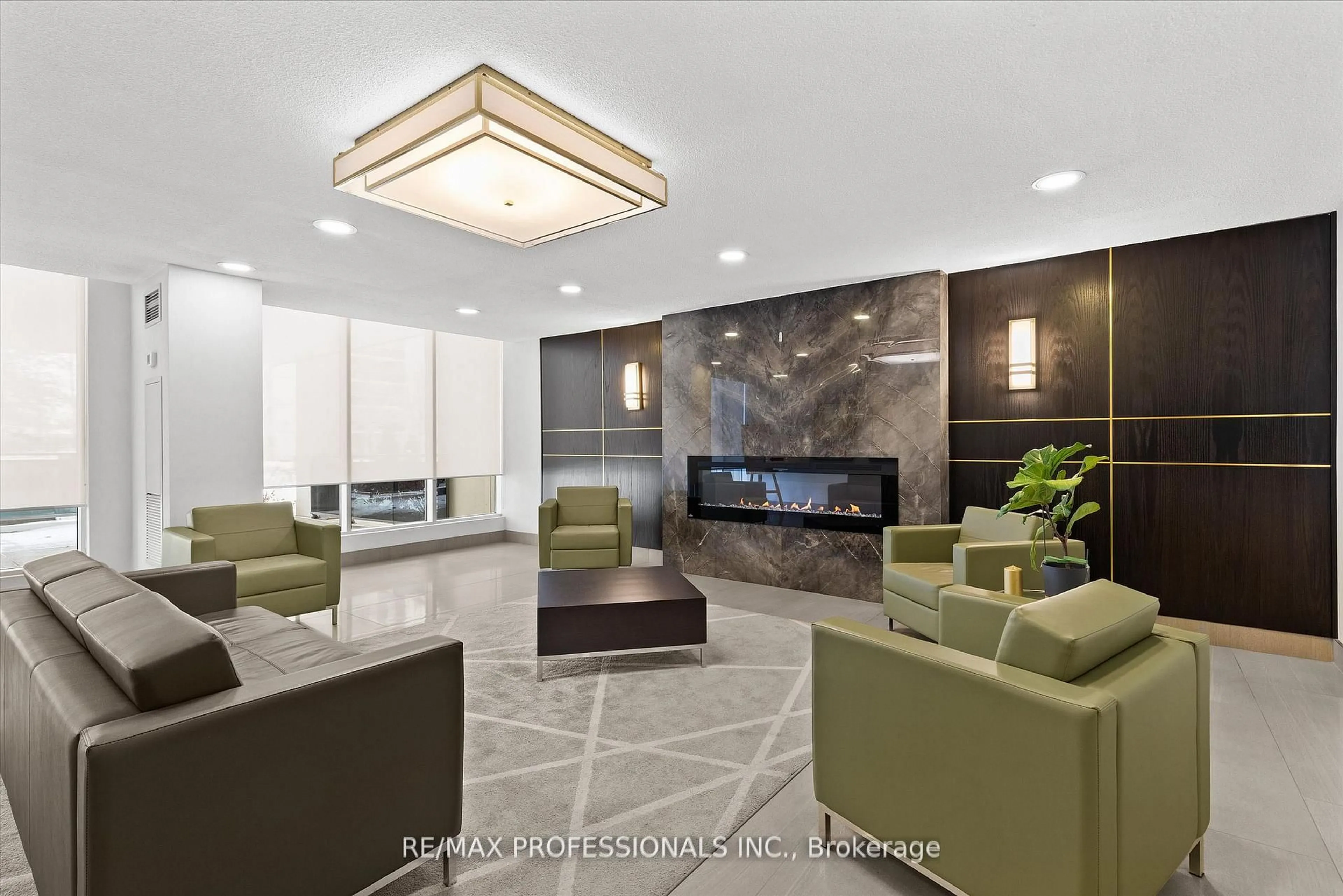 Lobby for 820 Burnhamthorpe Rd #508, Toronto Ontario M9C 4W2