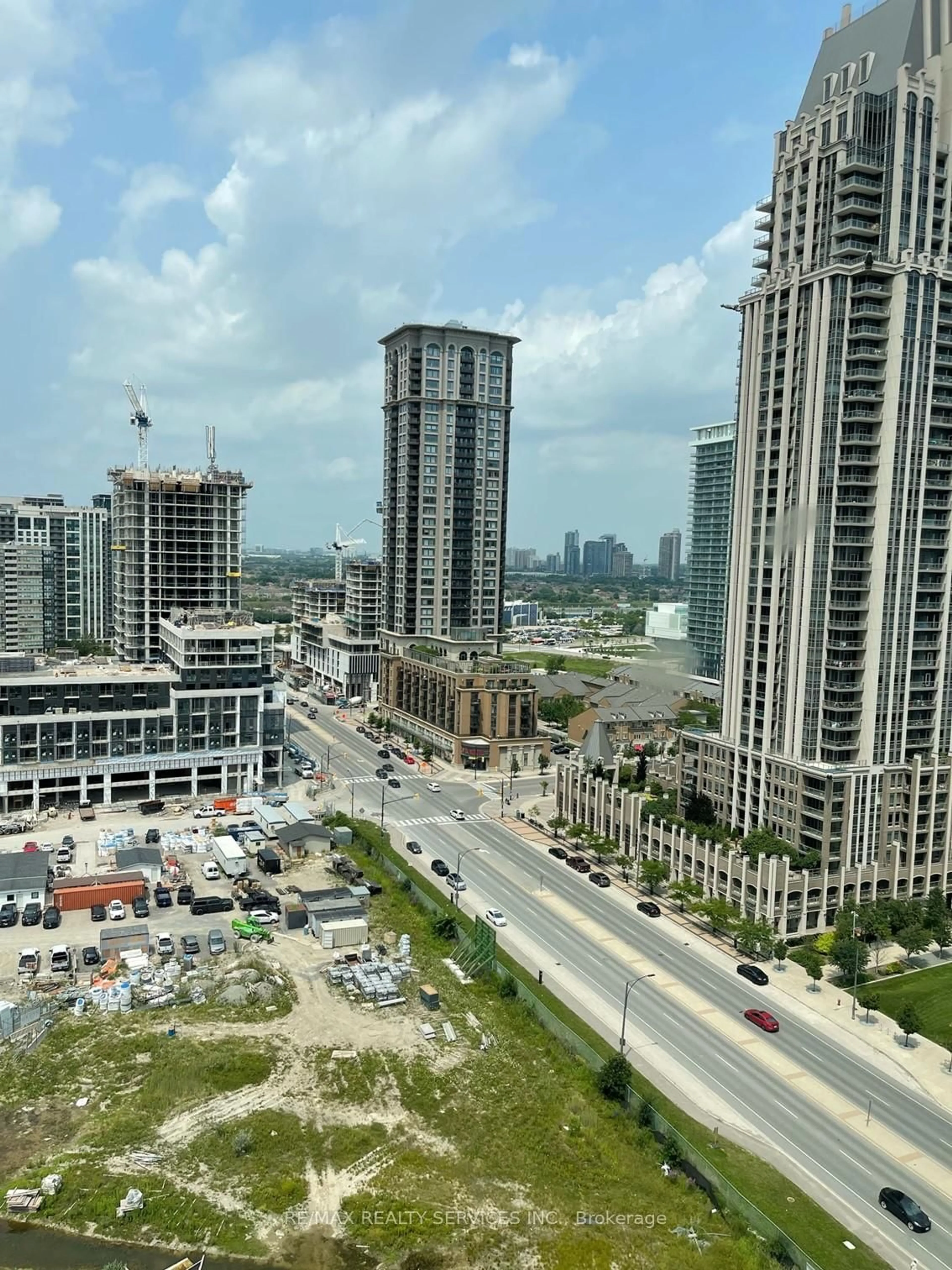 A pic of a room for 4099 Brickstone Mews #1806, Mississauga Ontario L5B 3M8