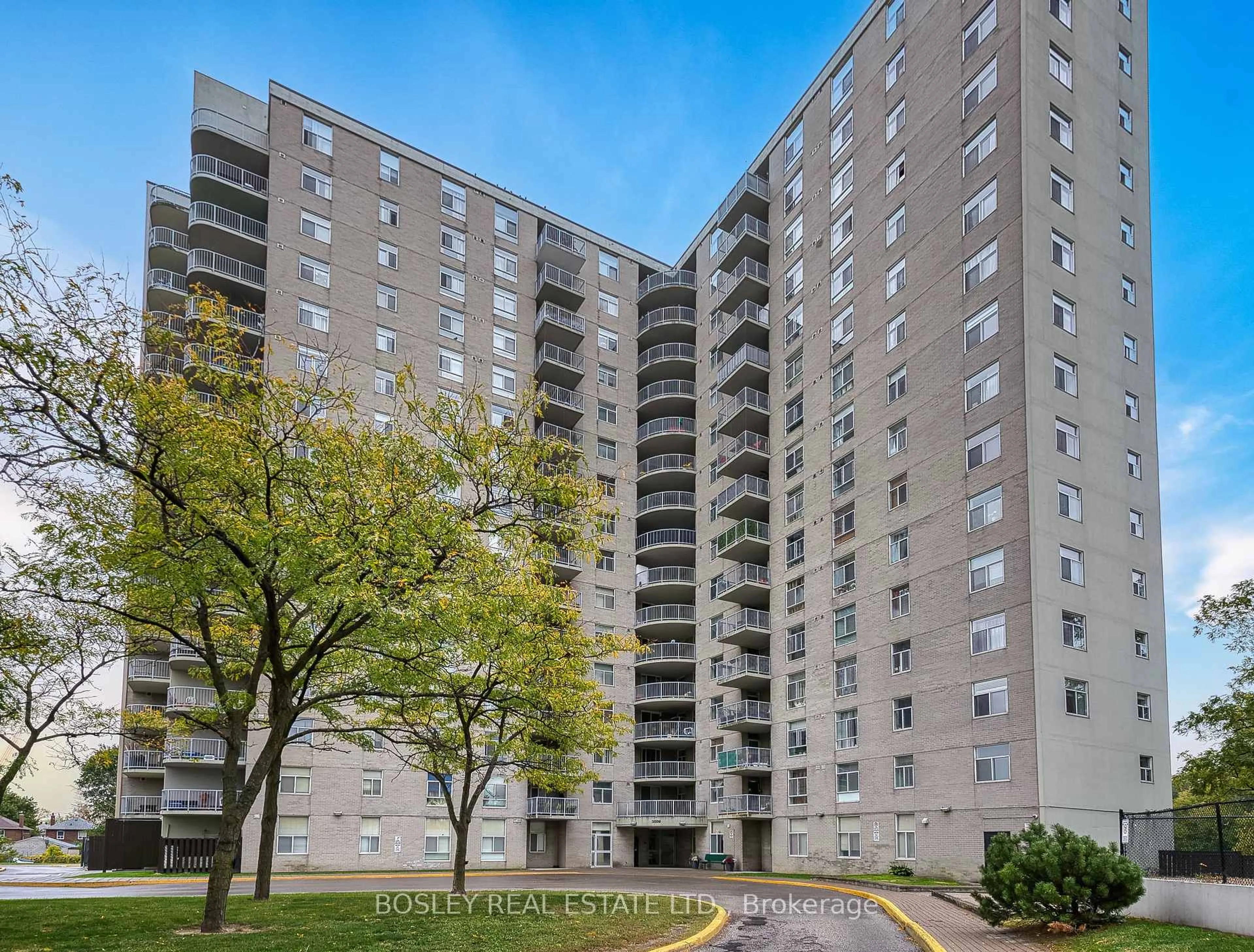 Patio, unknown for 3559 Eglinton Ave #1106, Toronto Ontario M6M 5C6