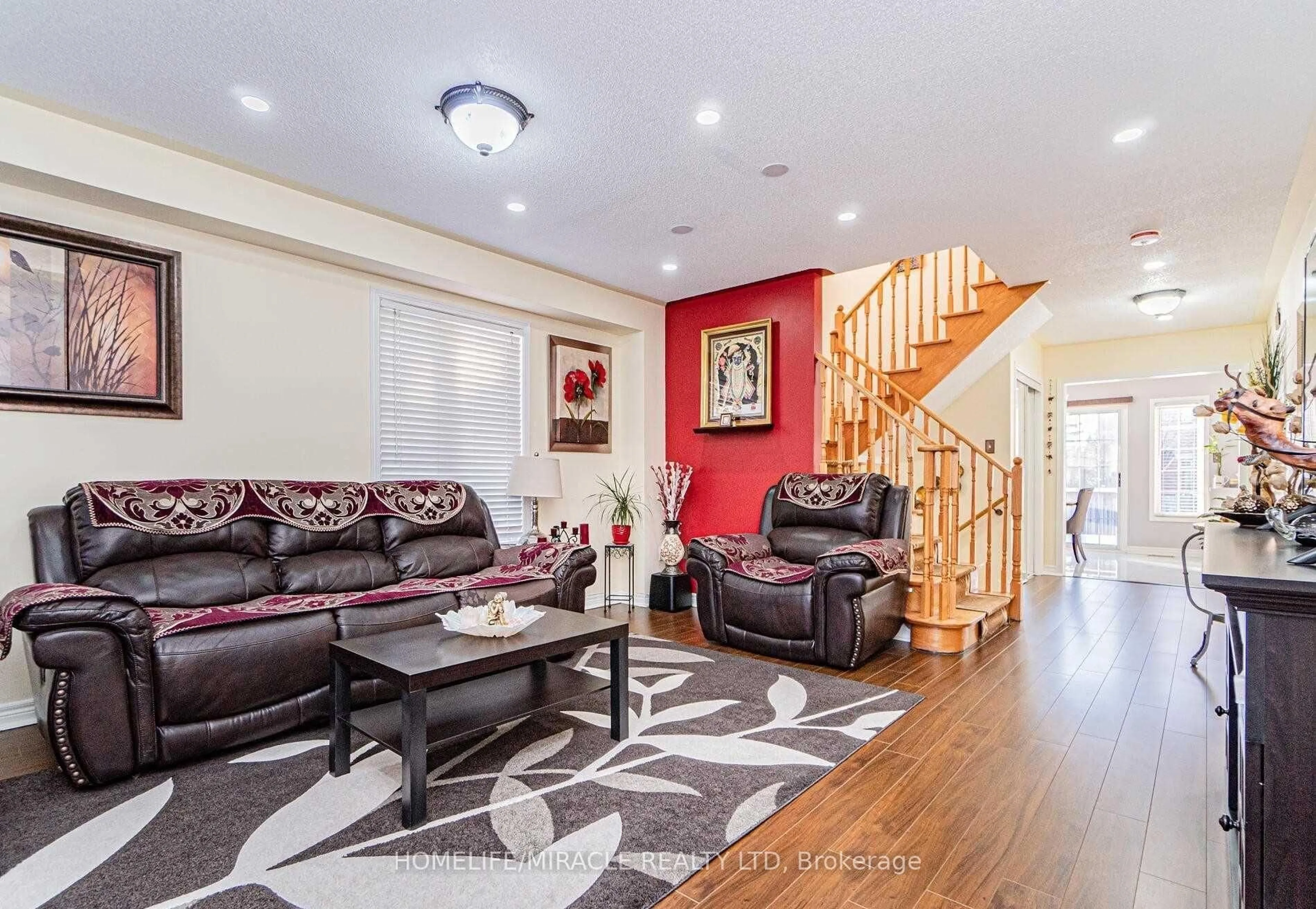 Unknown for 76 Starhill Cres, Brampton Ontario L6R 2W1