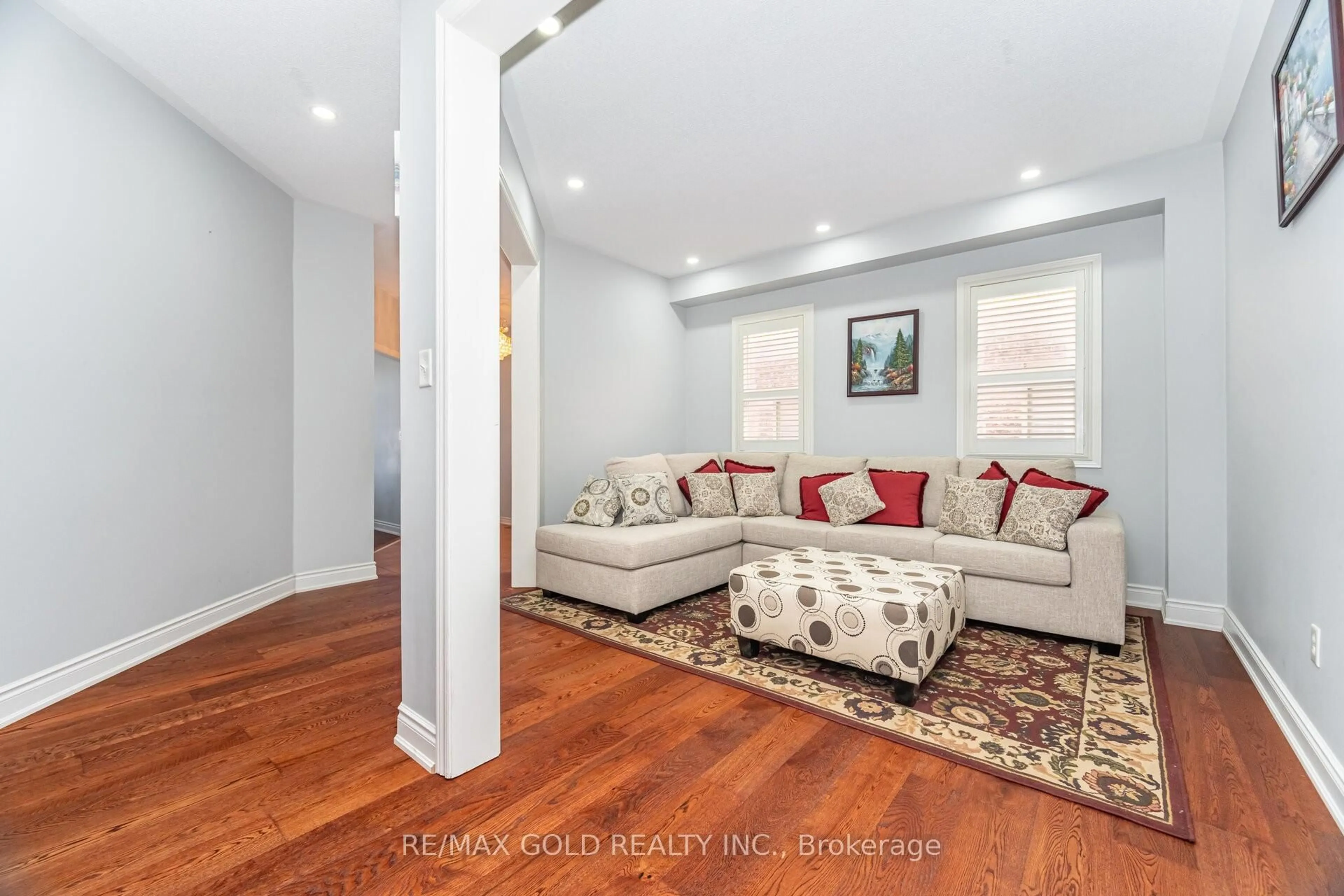 Living room with furniture, unknown for 8 Goreridge Cres, Brampton Ontario L6P 1P2