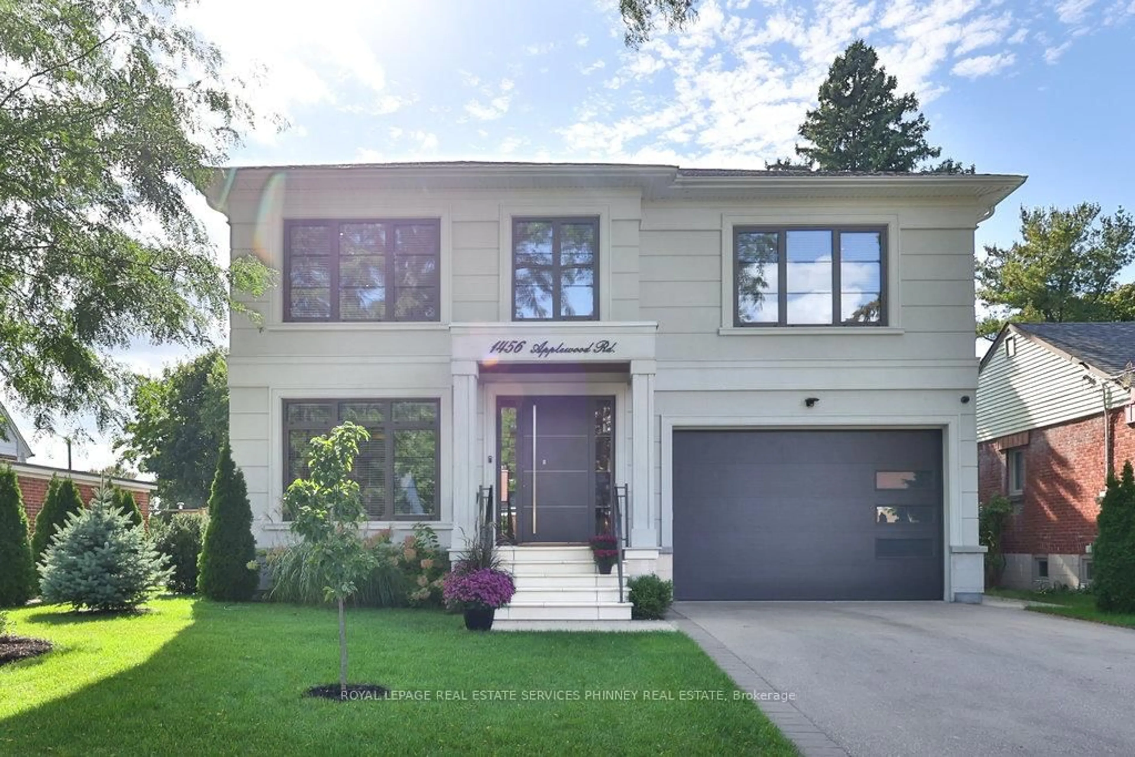 Home with brick exterior material, street for 1456 Applewood Rd, Mississauga Ontario L5E 2M1