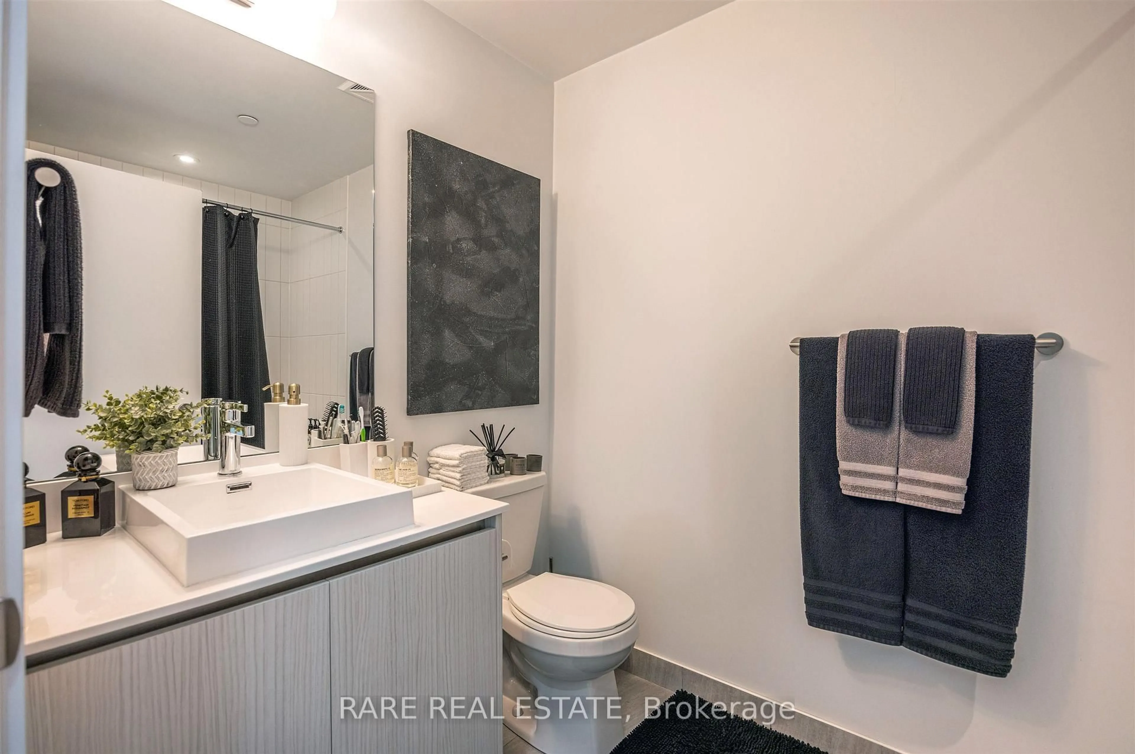 Standard bathroom, unknown for 251 Manitoba St #1209, Toronto Ontario M8Y 0C7