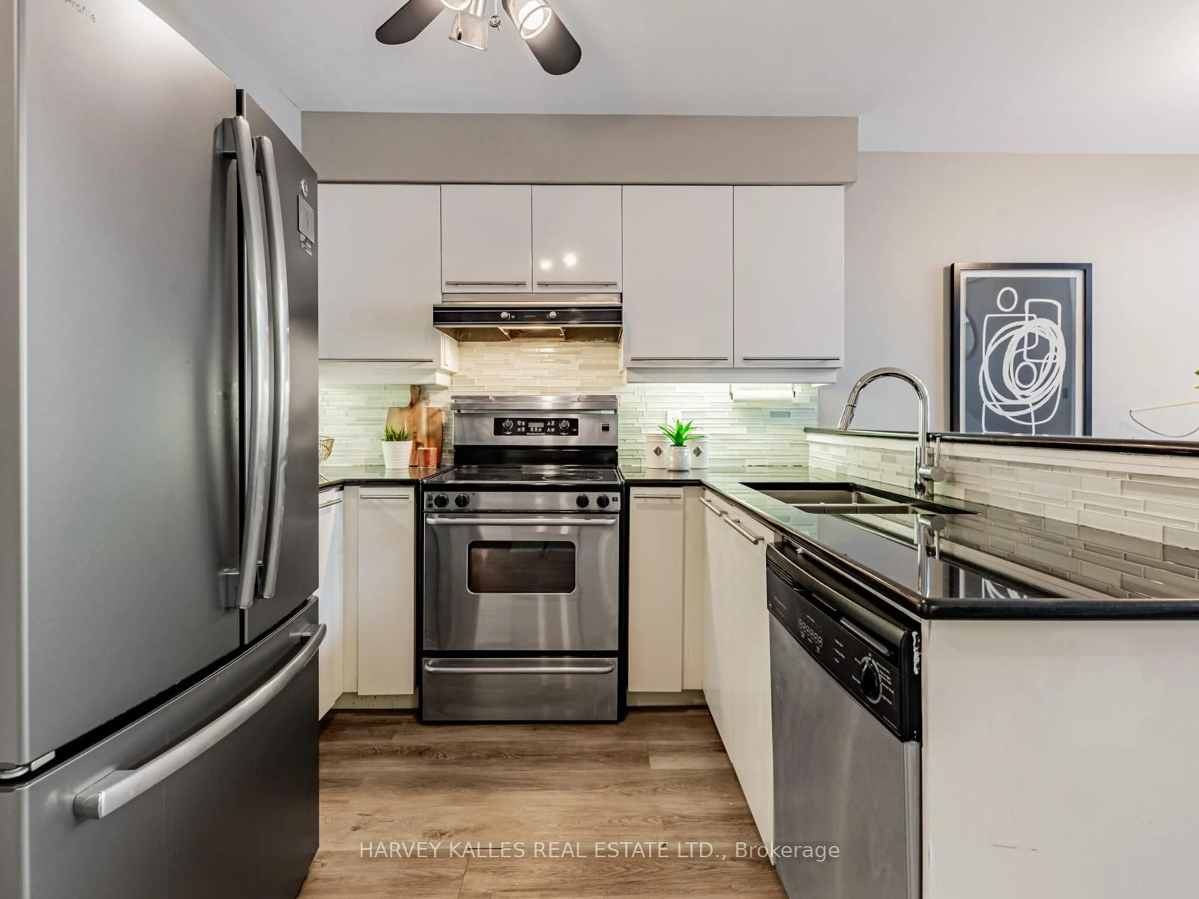 Open concept kitchen, unknown for 200 Manitoba St #406, Toronto Ontario M8Y 4G7