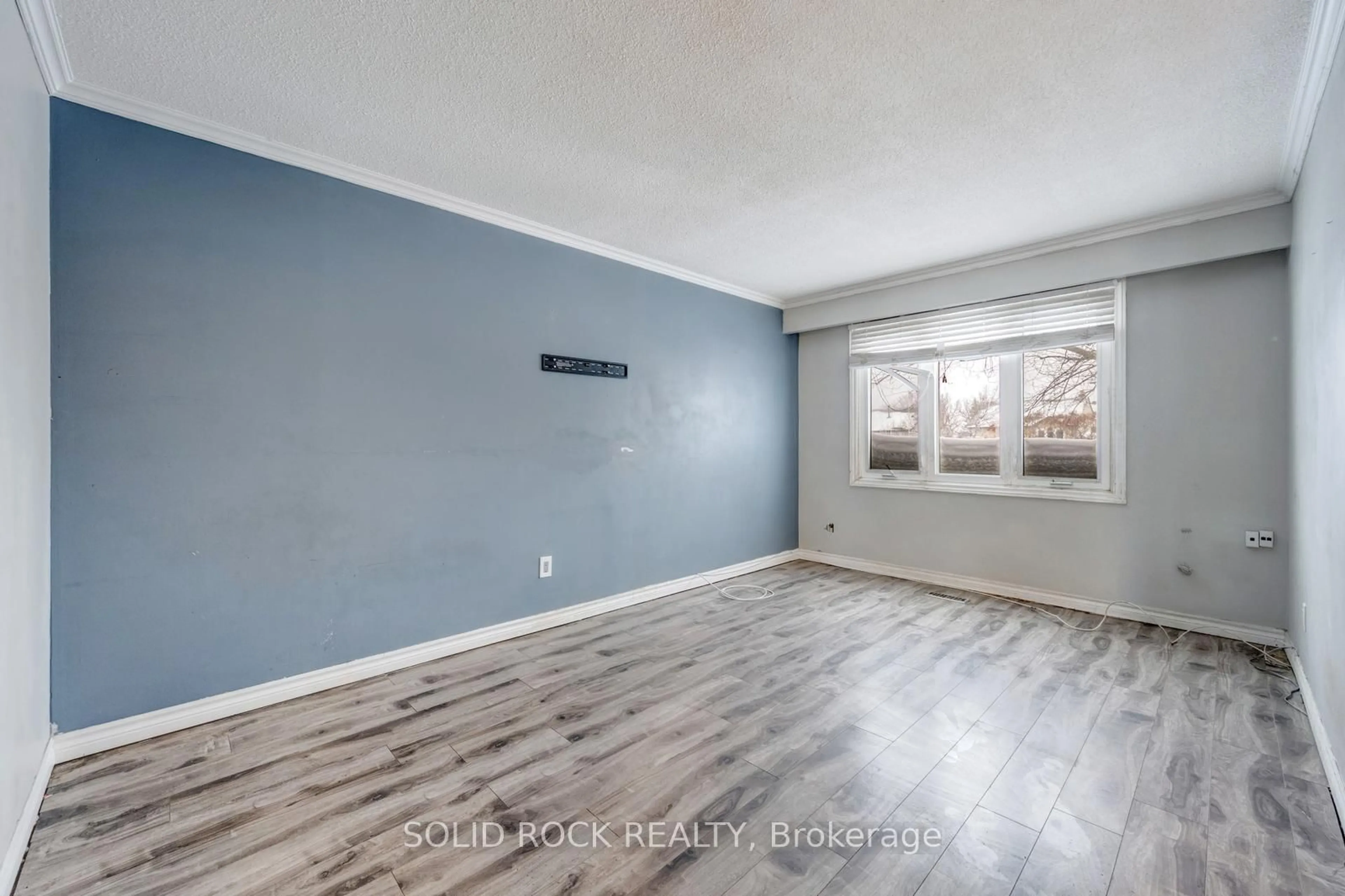 A pic of a room for 42 Kline Crt, Brampton Ontario L6Z 1E5