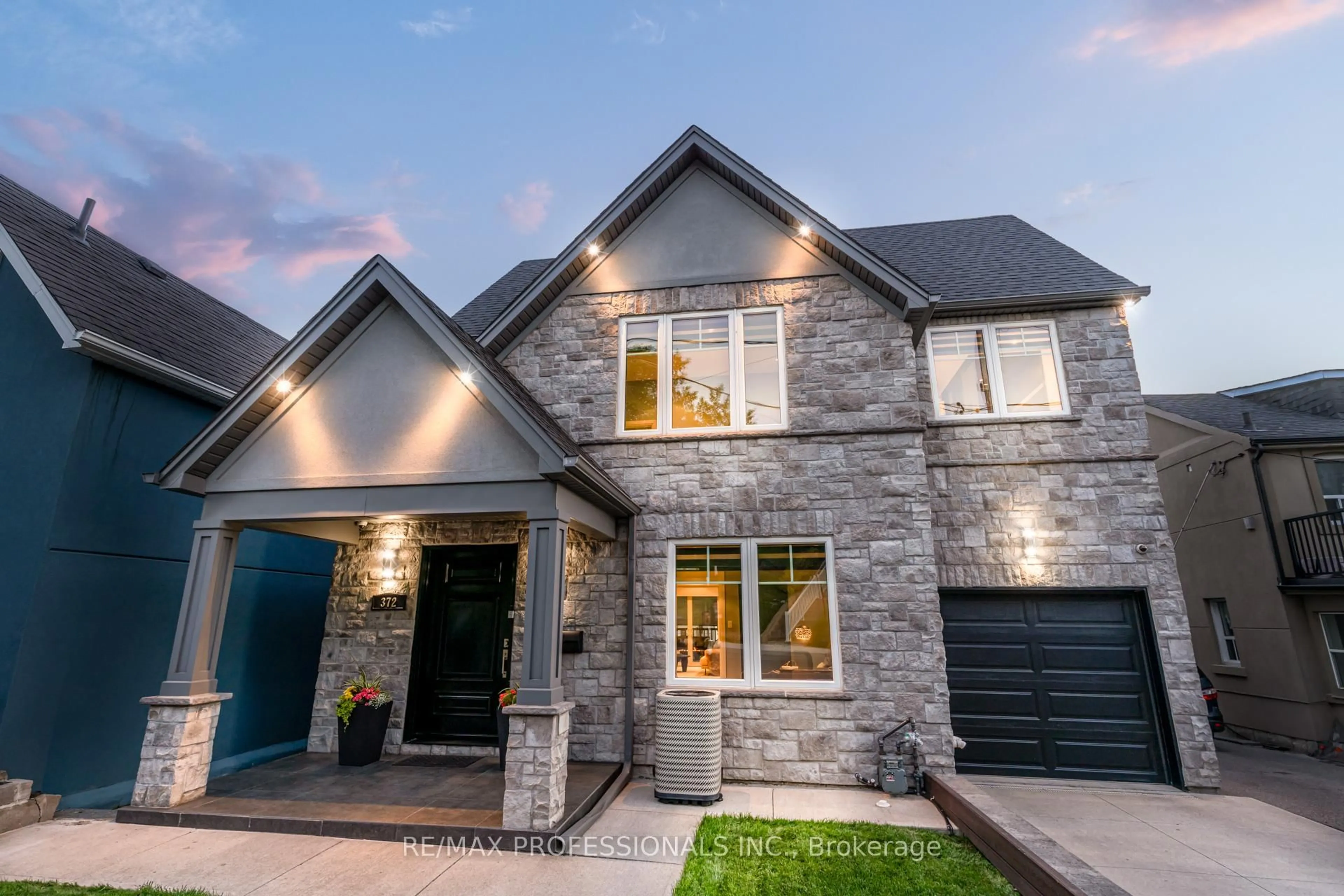 Home with brick exterior material, street for 372 Silverthorn Ave, Toronto Ontario M6M 3G9