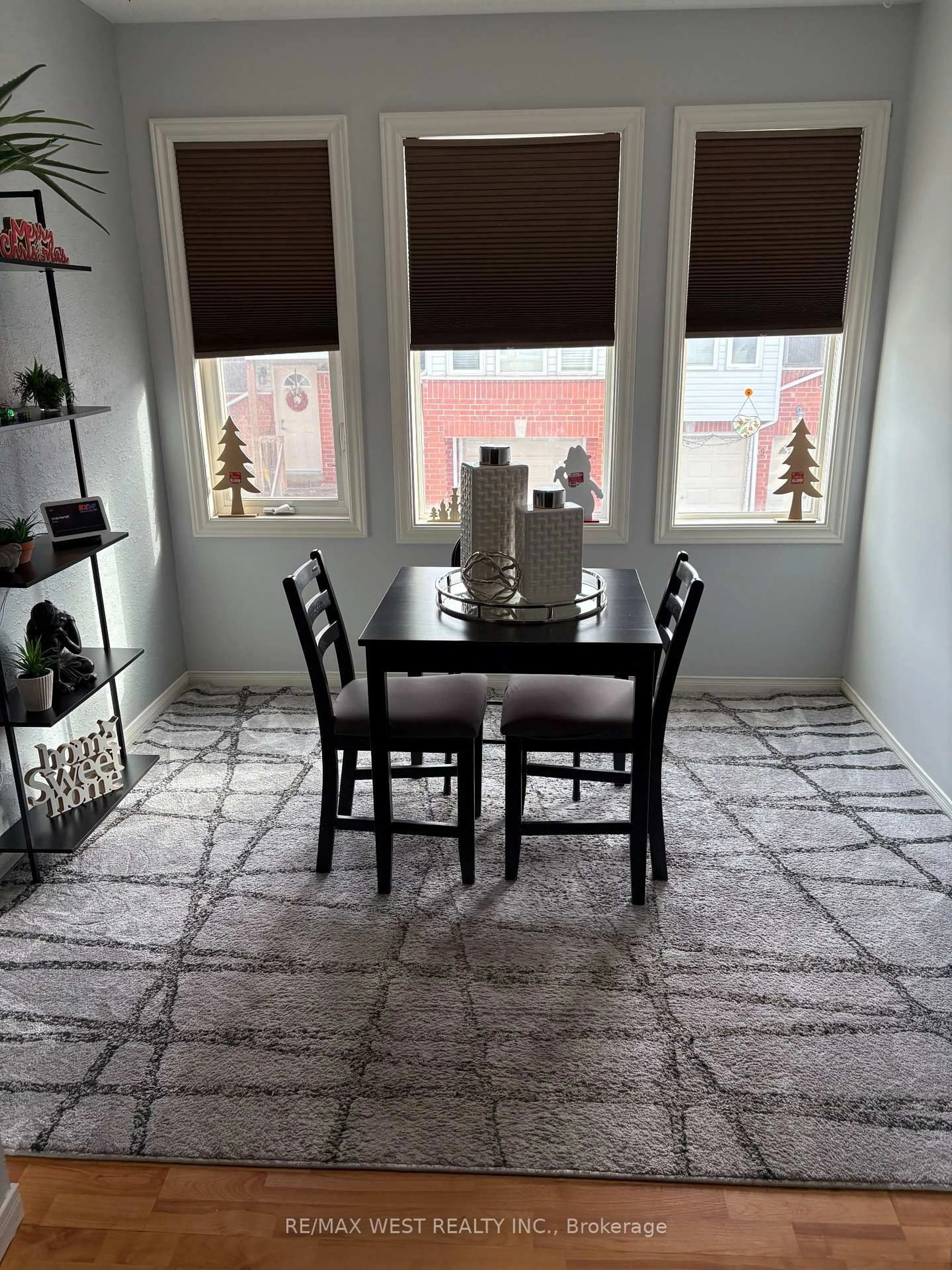 Dining room, unknown for 8A Wylie Circ, Halton Hills Ontario L7G 5M1