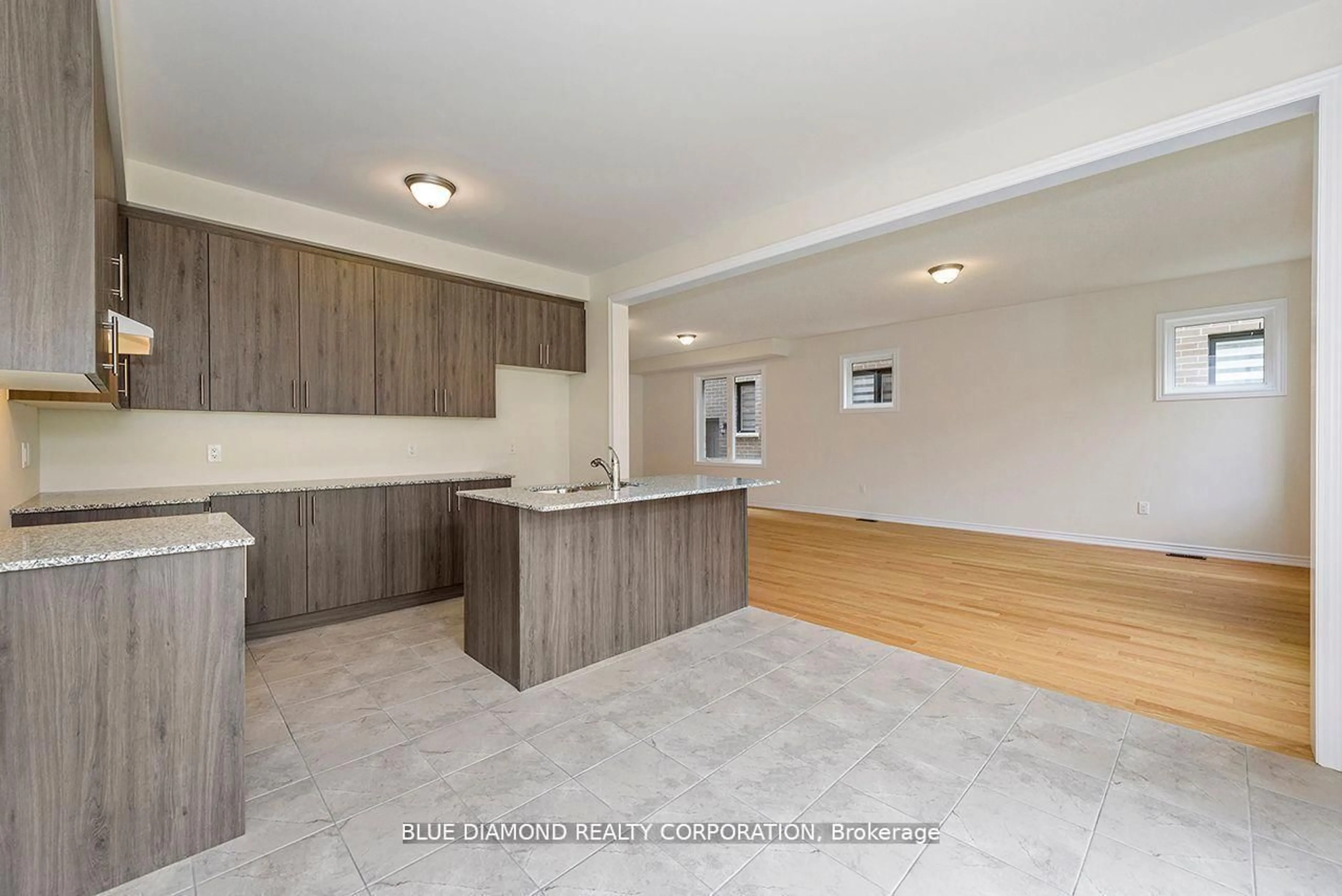 Open concept kitchen, unknown for 637 FULLUM LANDING, Milton Ontario L9E 1V1