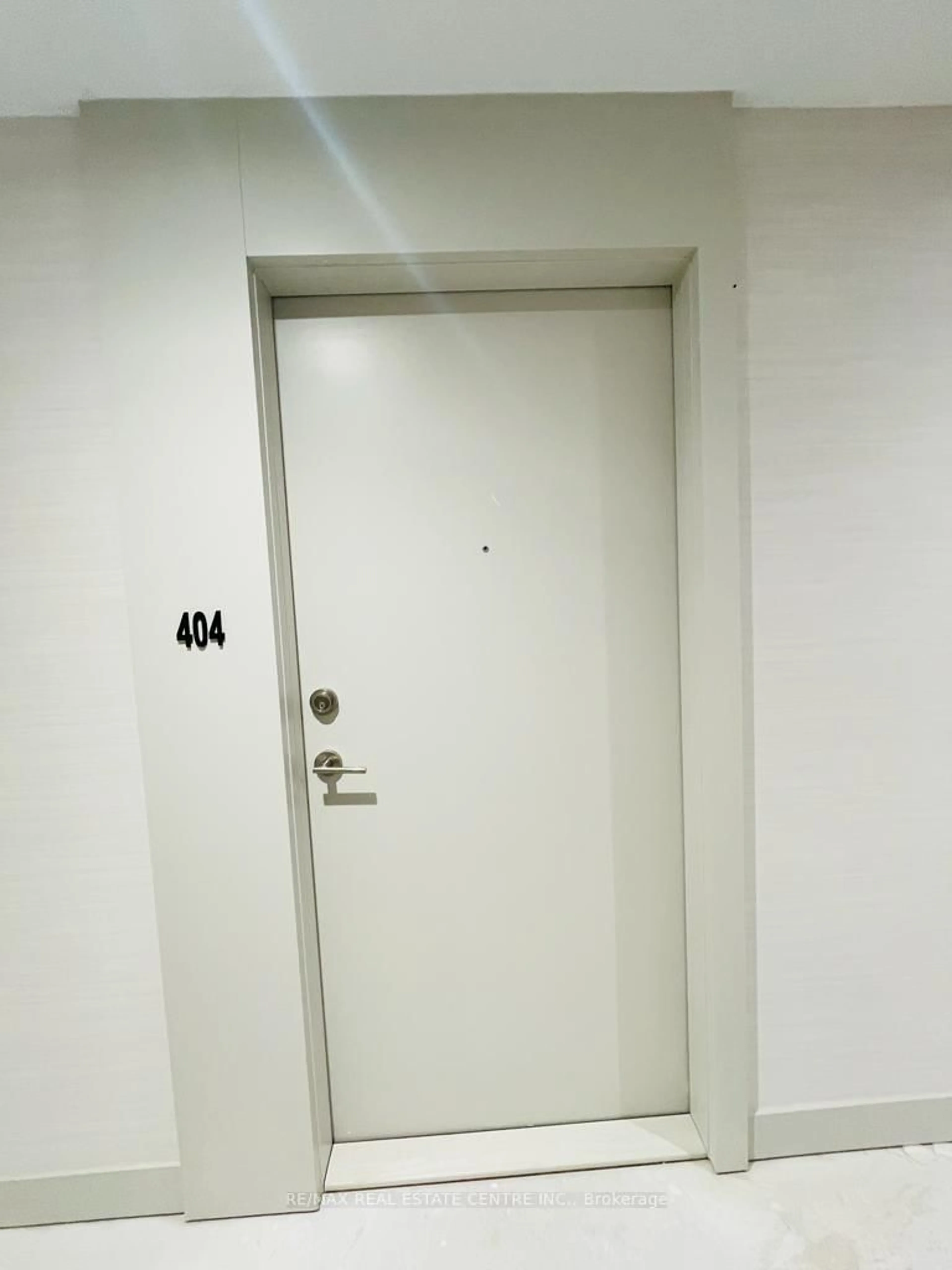 A pic of a room for 225 Veterans Dr #404, Brampton Ontario L7A 5L7