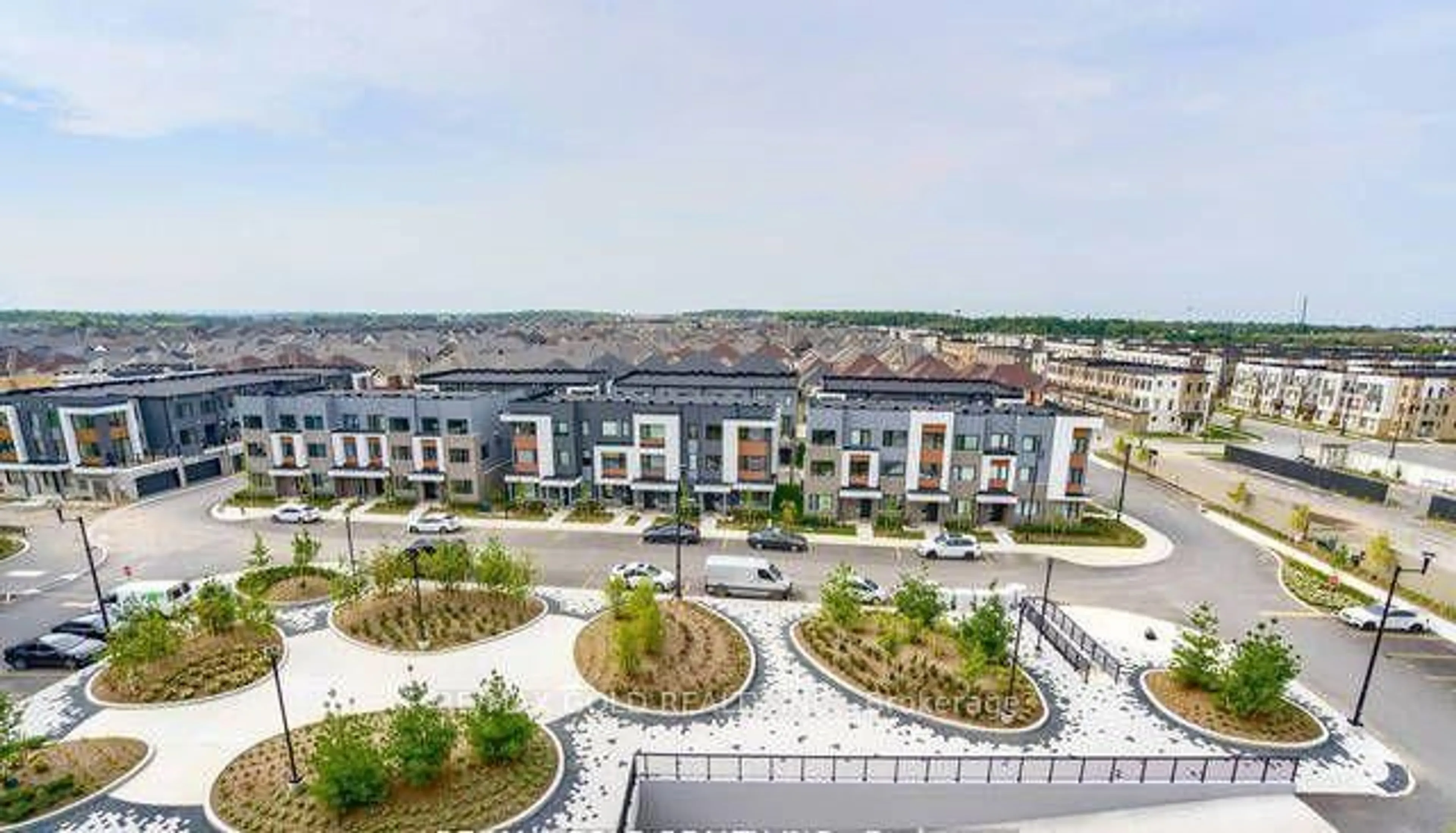 A pic from outside/outdoor area/front of a property/back of a property/a pic from drone, unknown for 128 Grovewood Common #608, Oakville Ontario L6H 0X3