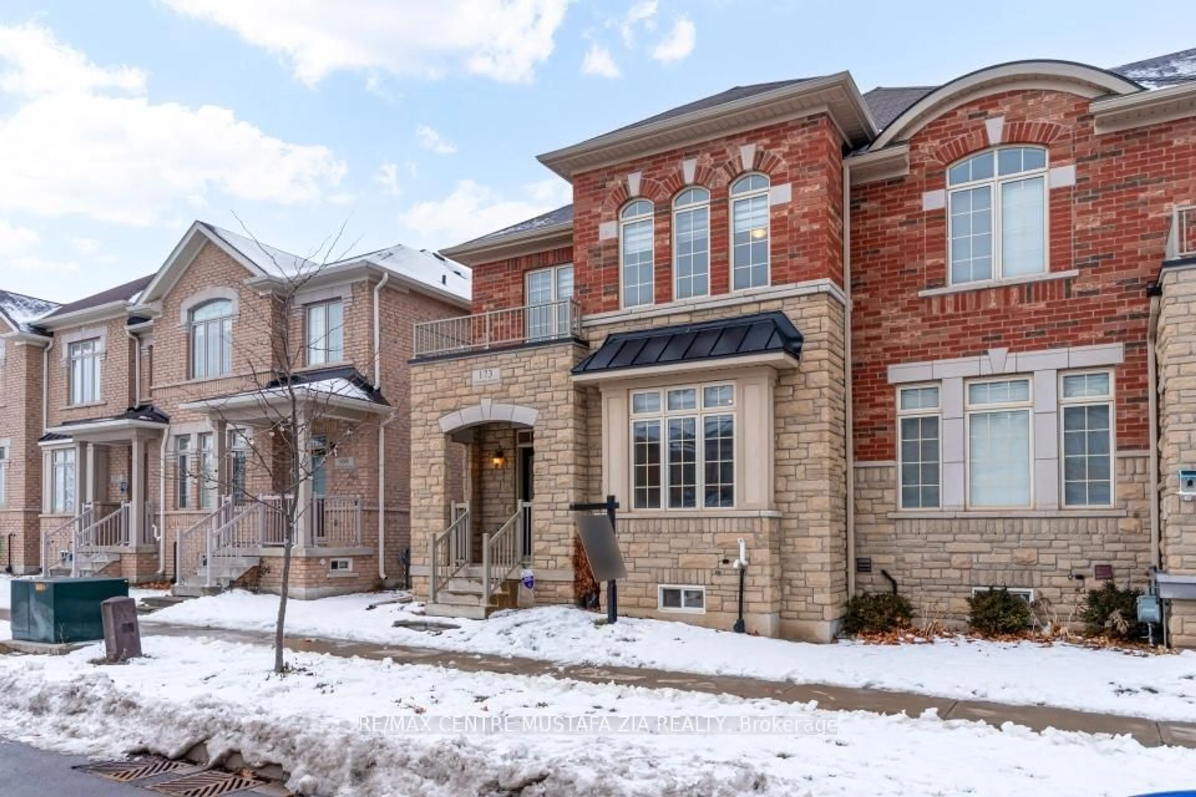 Home with brick exterior material, street for 173 Etheridge Ave, Milton Ontario L9E 1J2