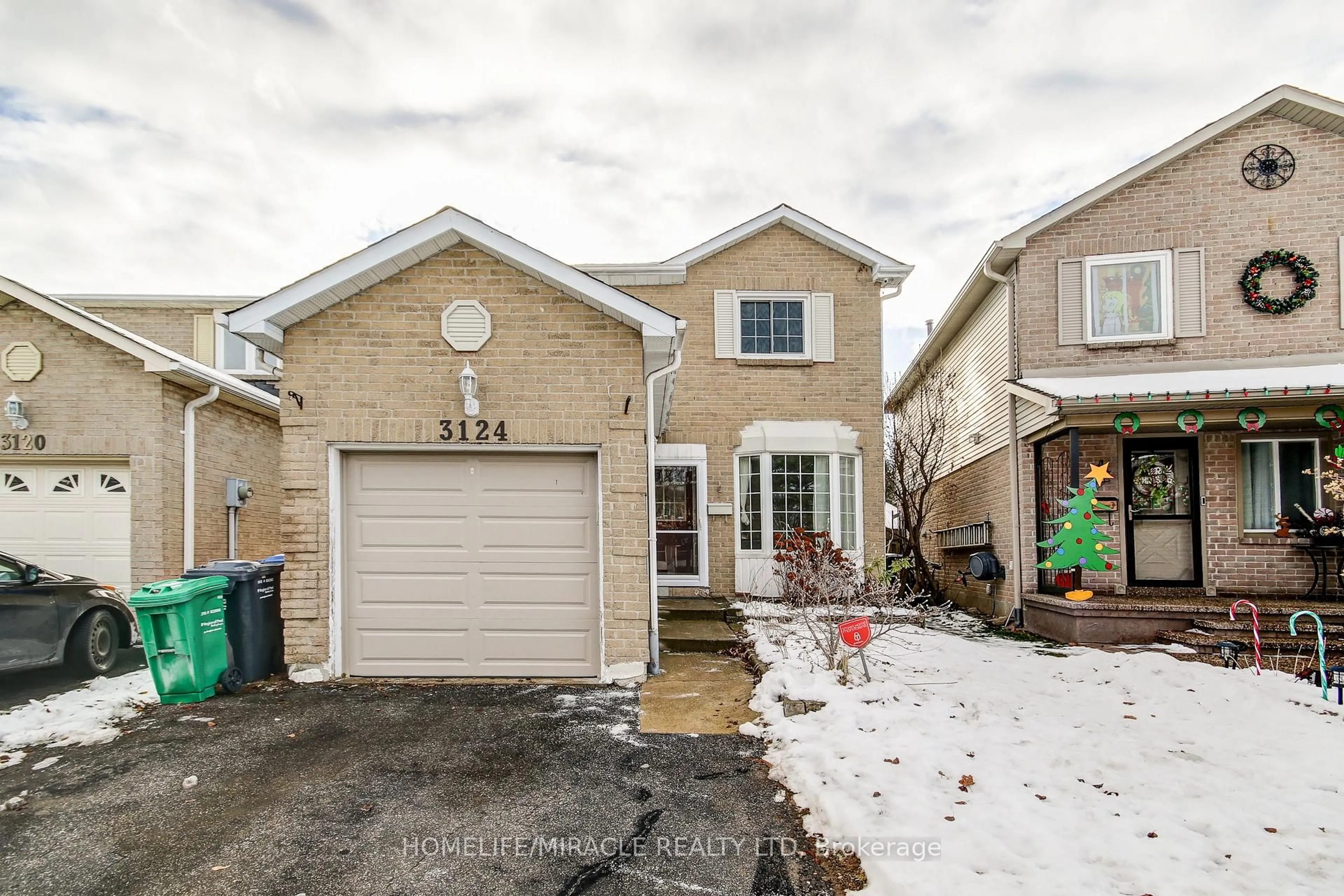 Unknown for 3124 Patrick Cres, Mississauga Ontario L5N 3G5