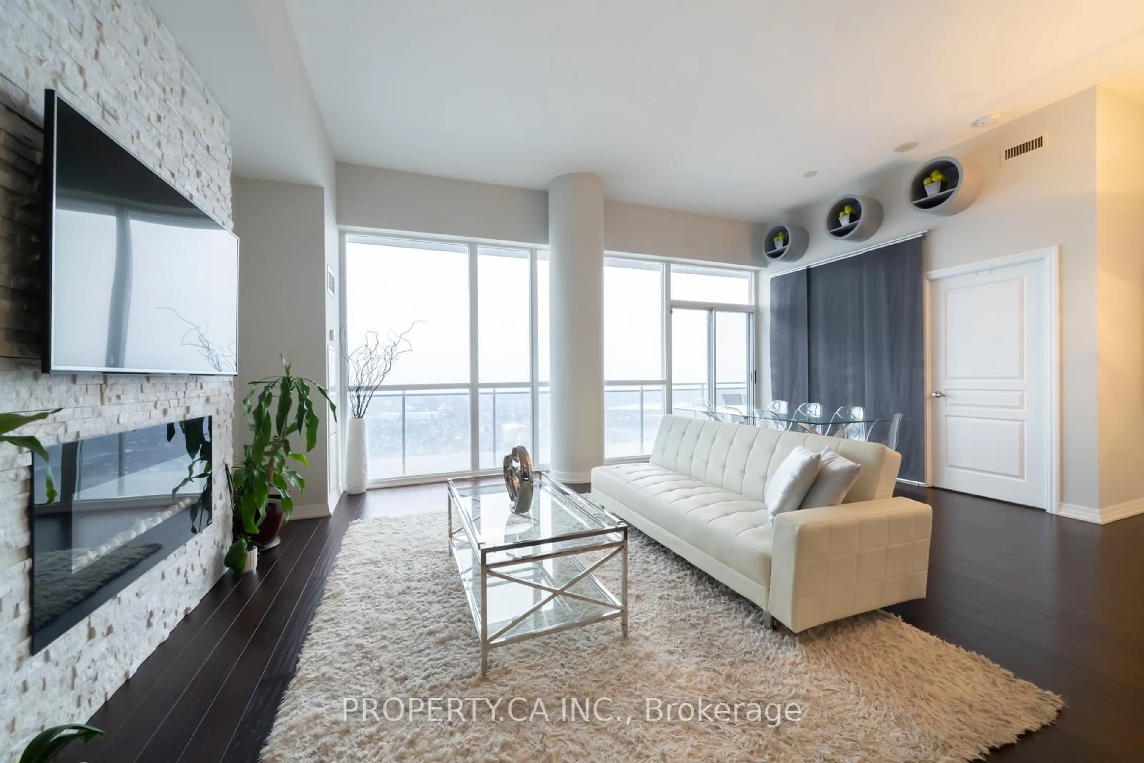 Living room with furniture, unknown for 223 Webb Dr #PH3504, Mississauga Ontario L5B 0E8