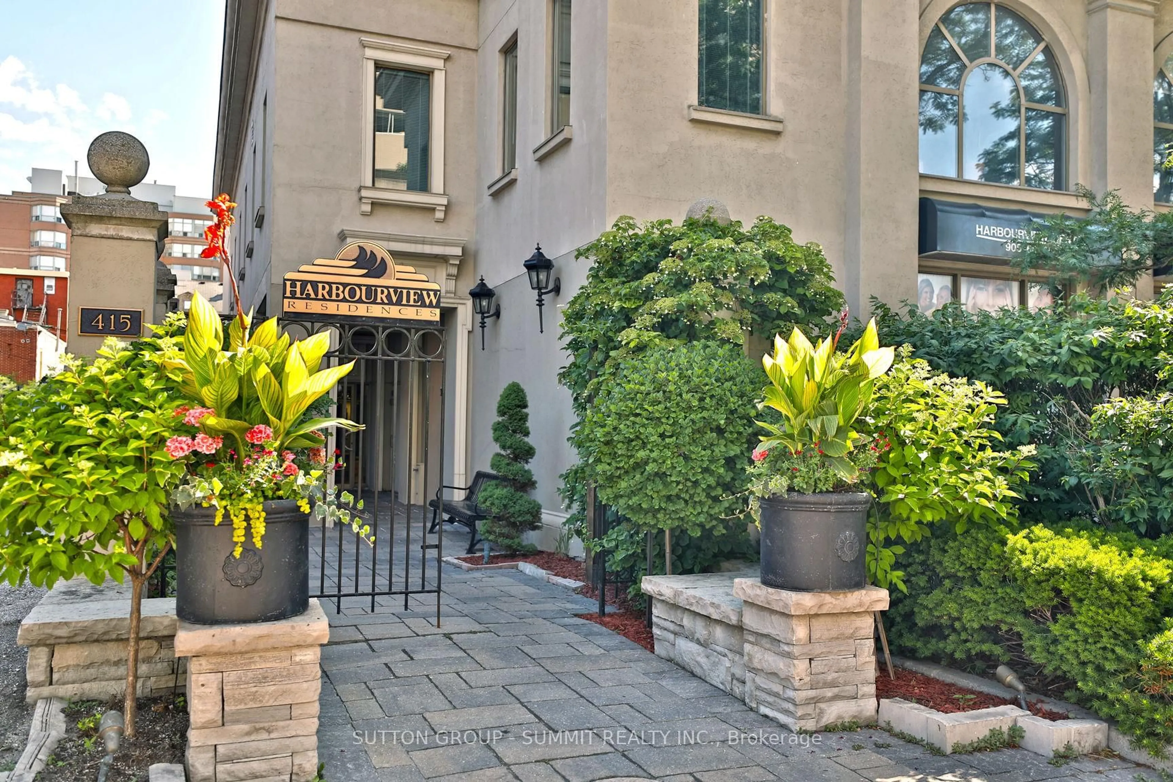 Unknown for 415 LOCUST St #602, Burlington Ontario L7S 2J2