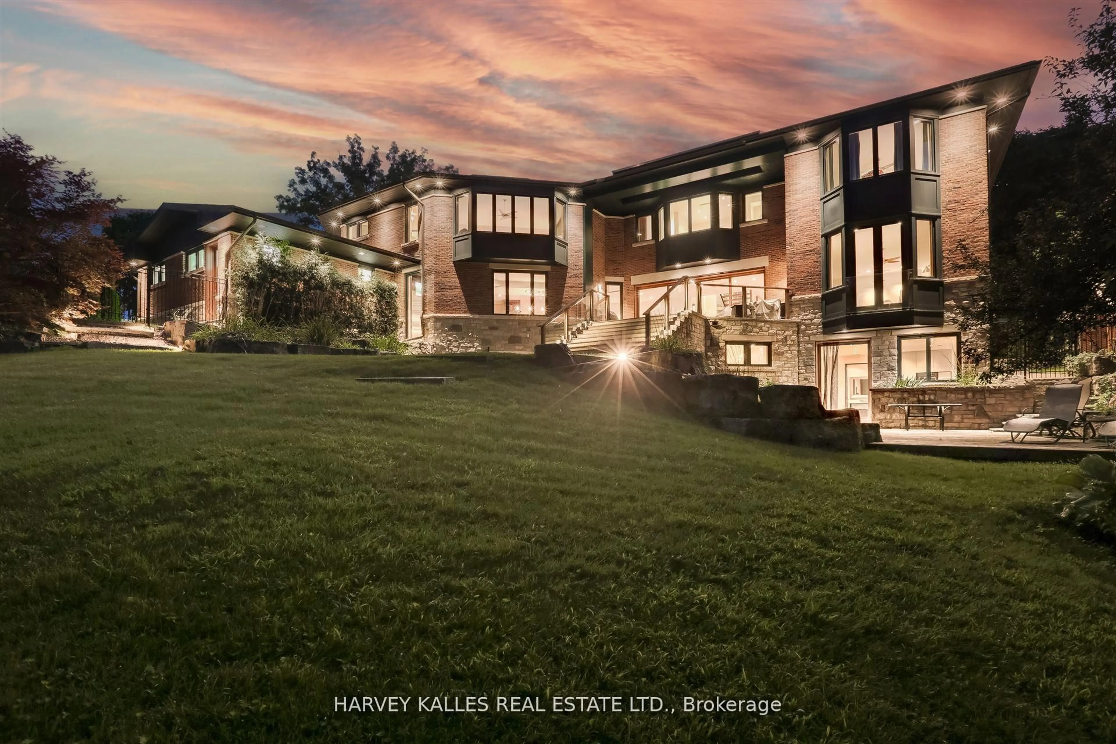 Unknown for 89 Kingsway Cres, Toronto Ontario M8X 2R8