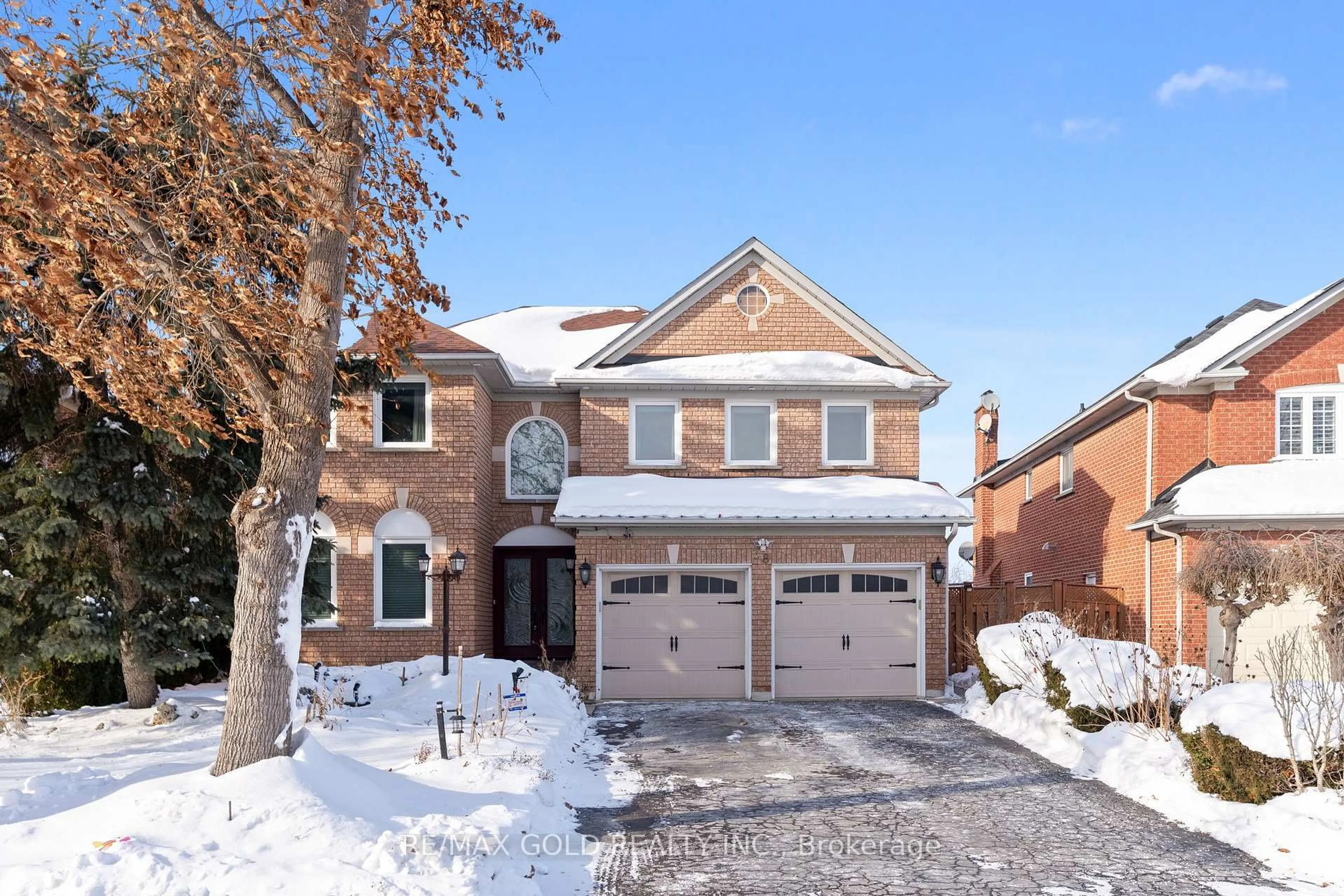 Home with brick exterior material, street for 38 Mountainberry Rd, Brampton Ontario L6R 1J3