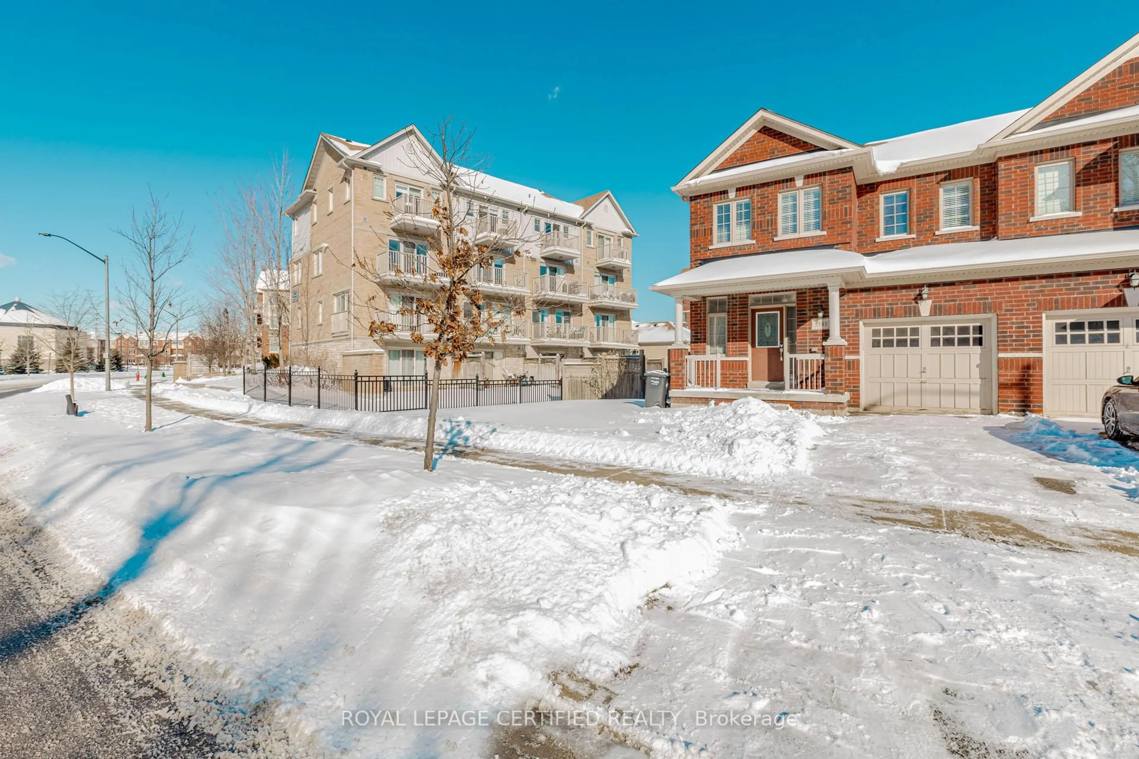 Unknown for 5581 Oscar Peterson Blvd, Mississauga Ontario L5M 0V6