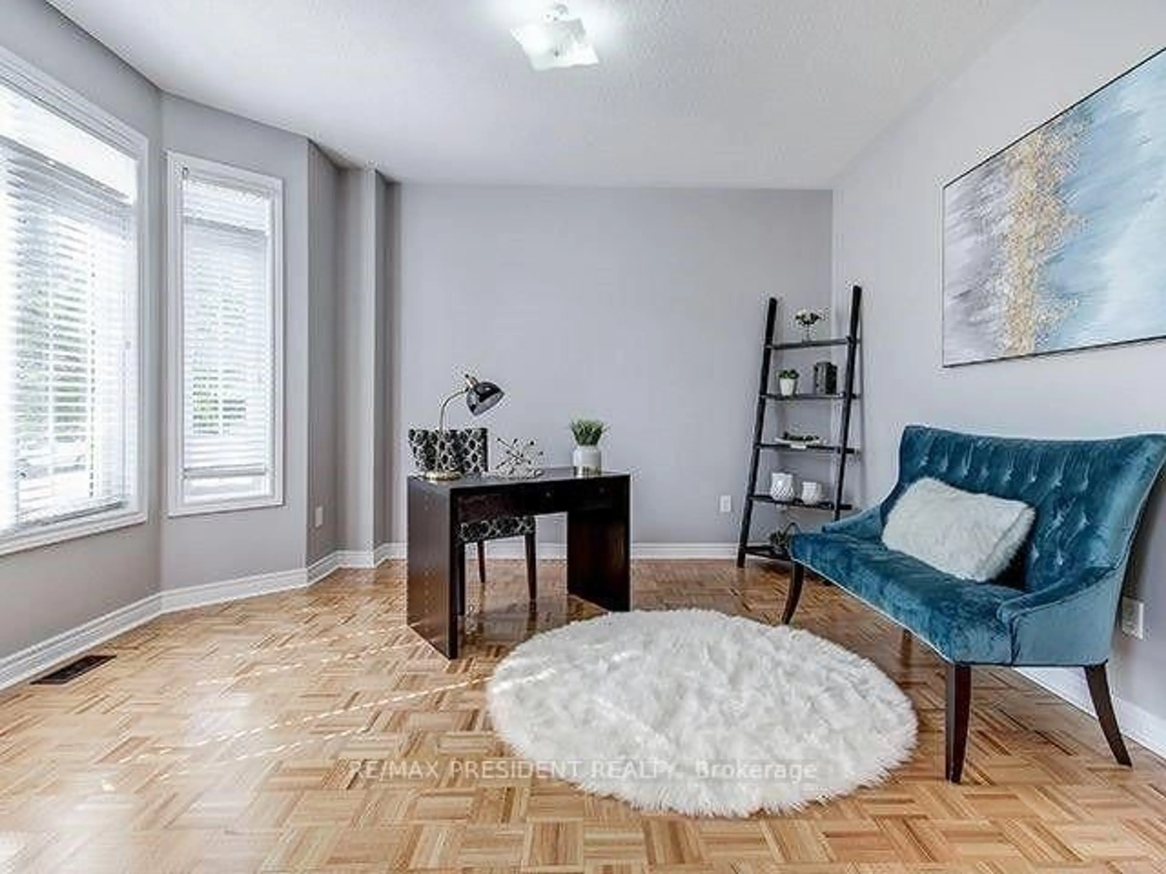 Living room with furniture, unknown for 4 Cairnburg Dr, Brampton Ontario L6P 1X3