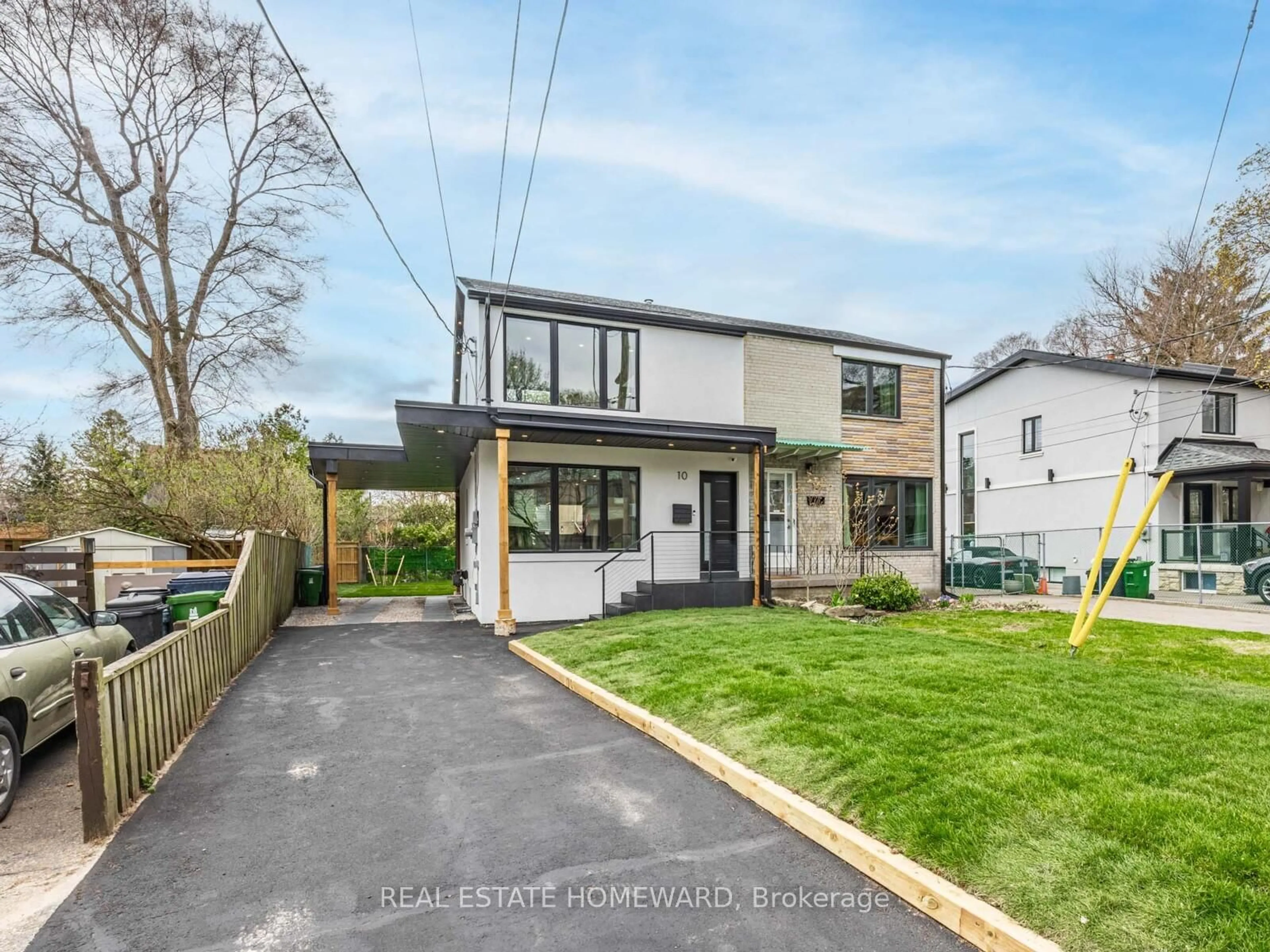 Unknown for 10 Juliana Crt, Toronto Ontario M6S 2R2