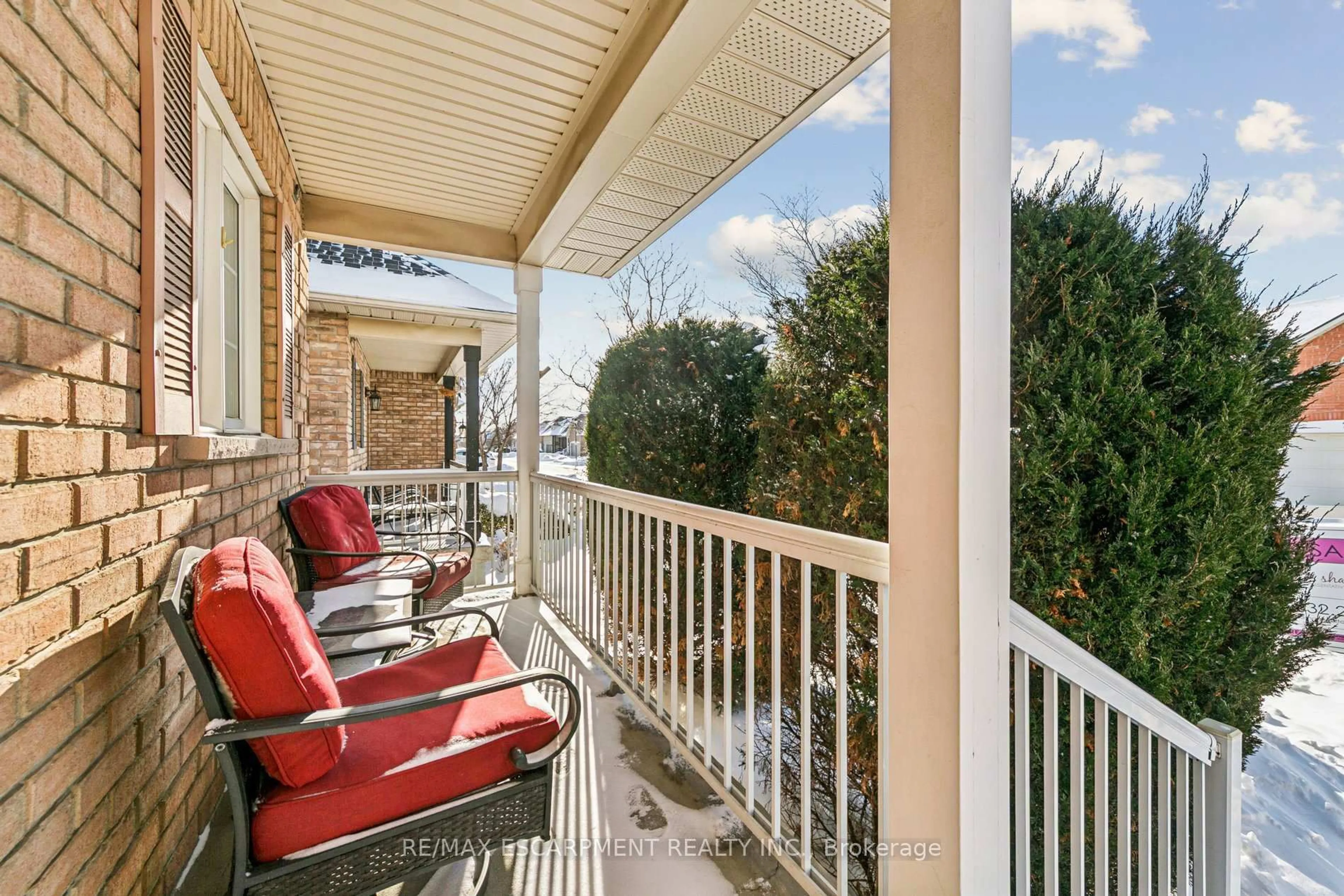 Patio, water/lake/river/ocean view for 245 Centennial Forest Dr, Milton Ontario L9T 5W9