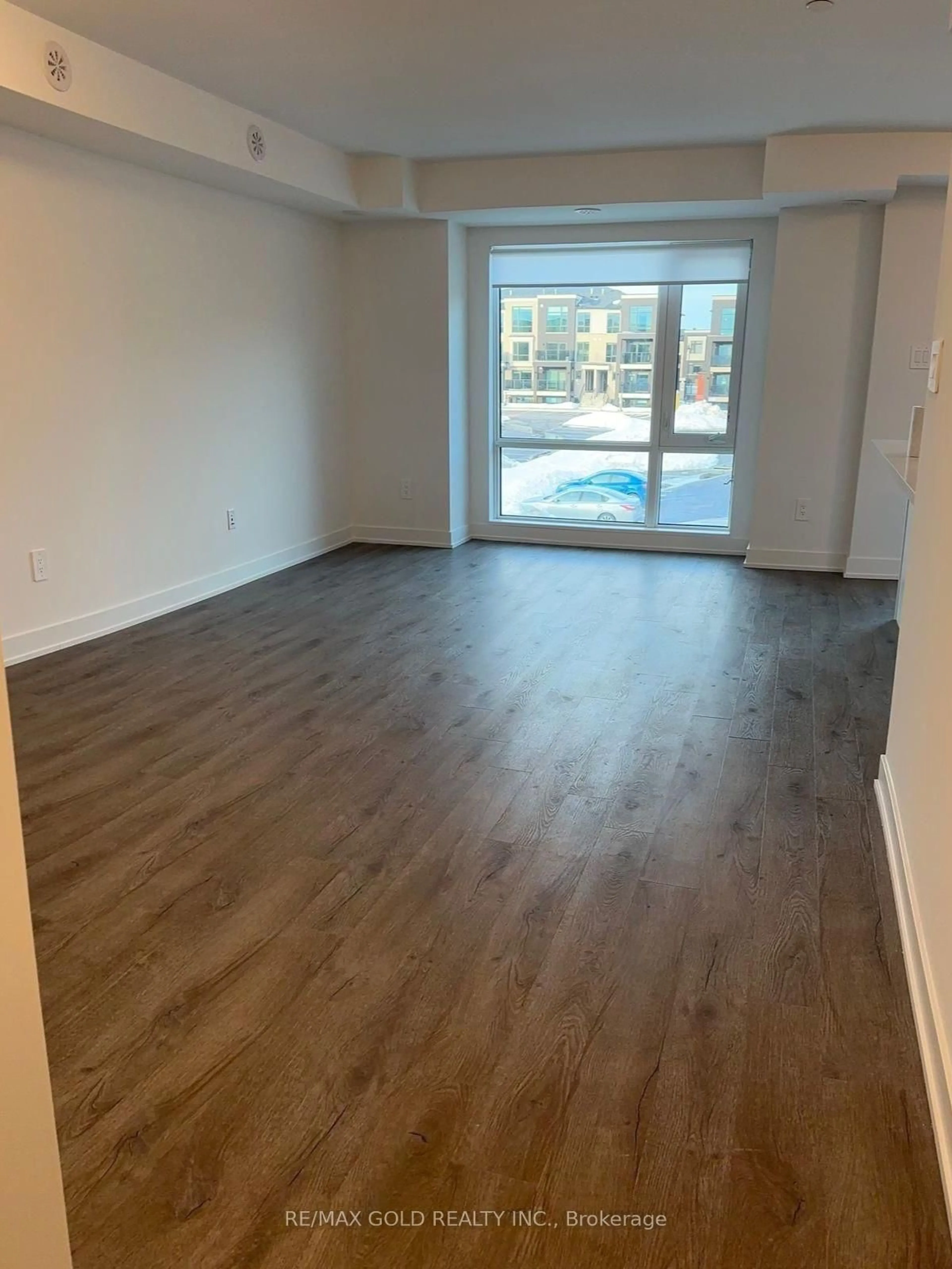 A pic of a room for 5 Romily Ave #7, Brampton Ontario L7A 5L8