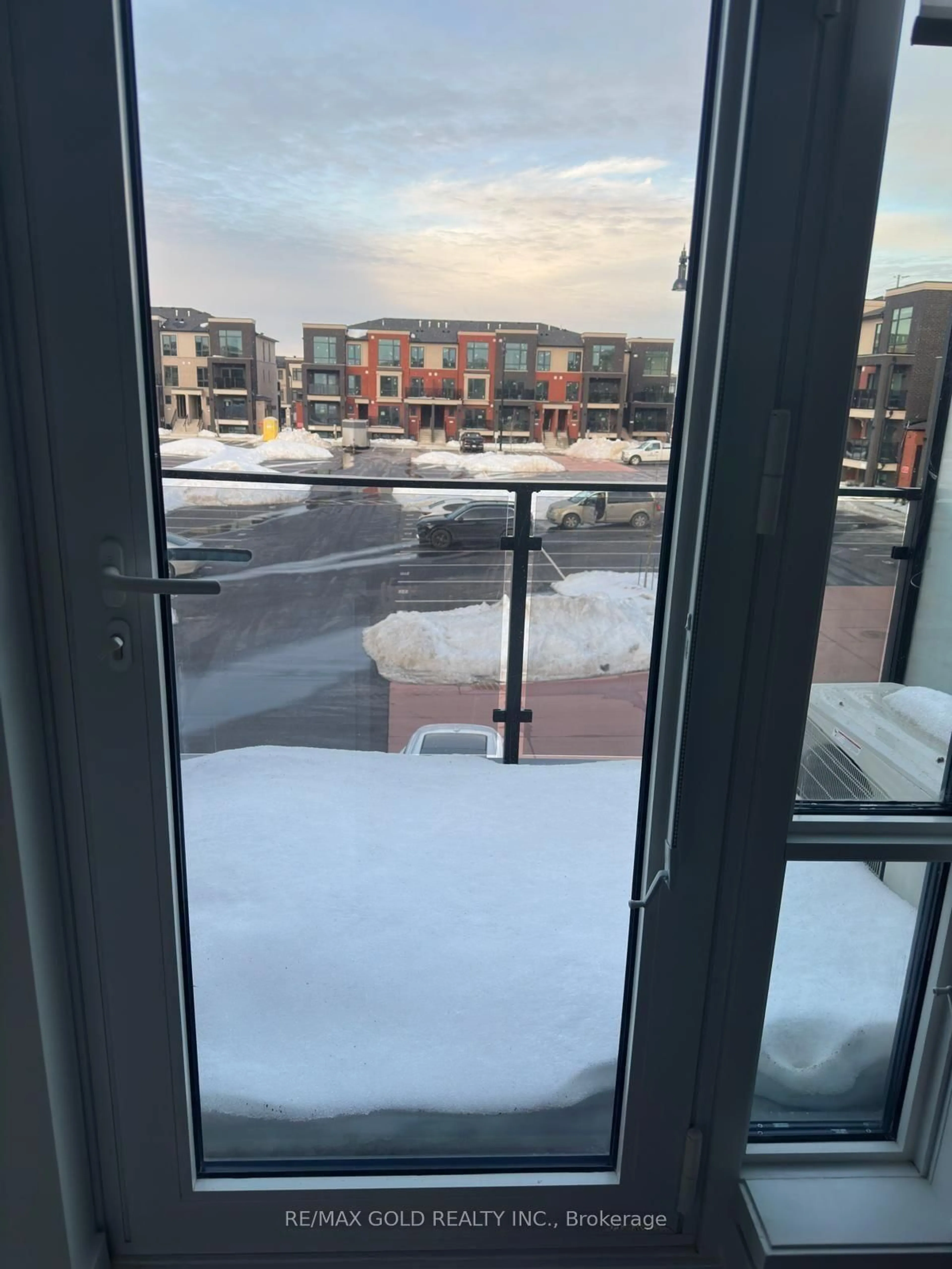 Balcony in the apartment, unknown for 5 Romily Ave #7, Brampton Ontario L7A 5L8