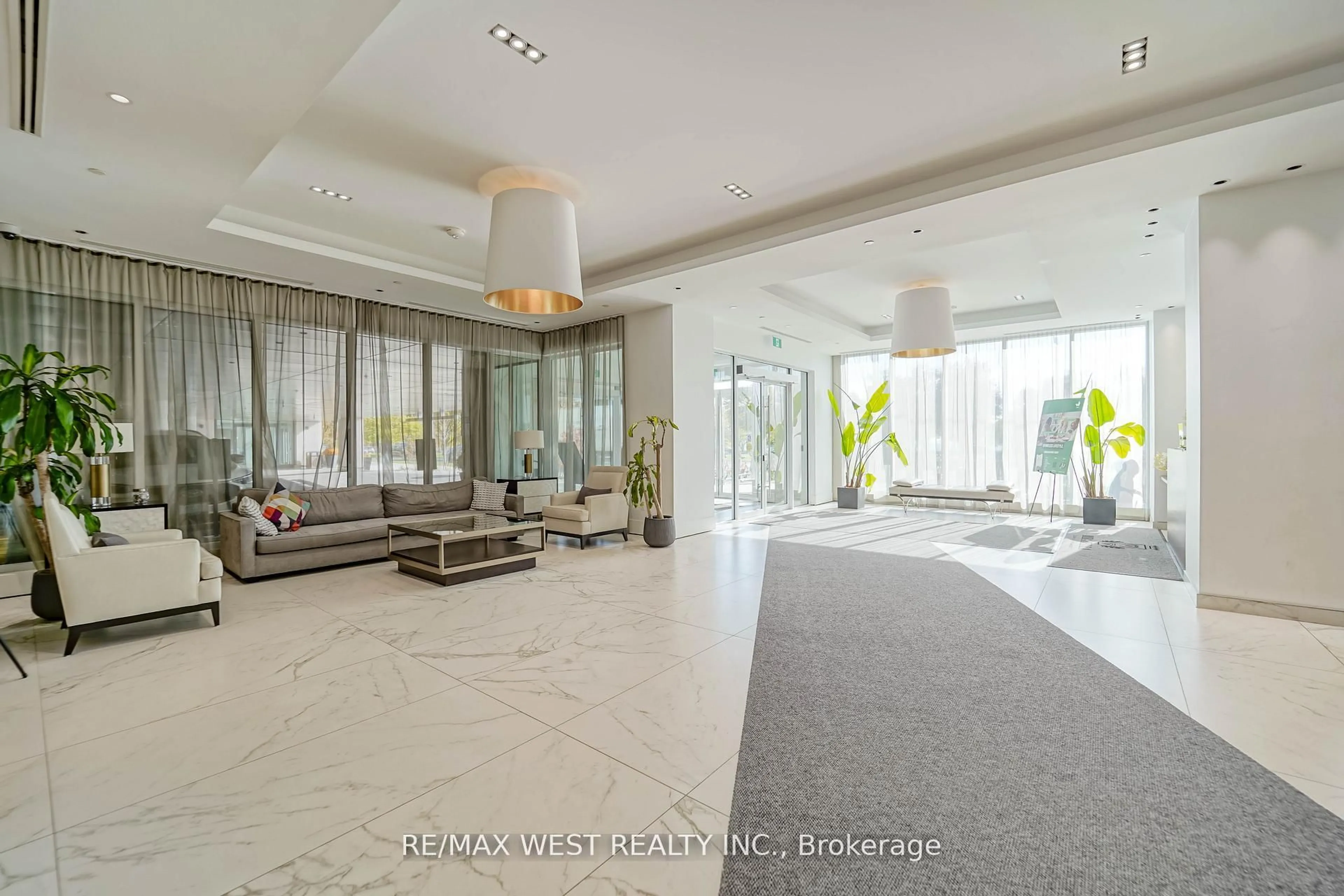 Lobby for 1928 Lake Shore Blvd #2102, Toronto Ontario M6S 0B1