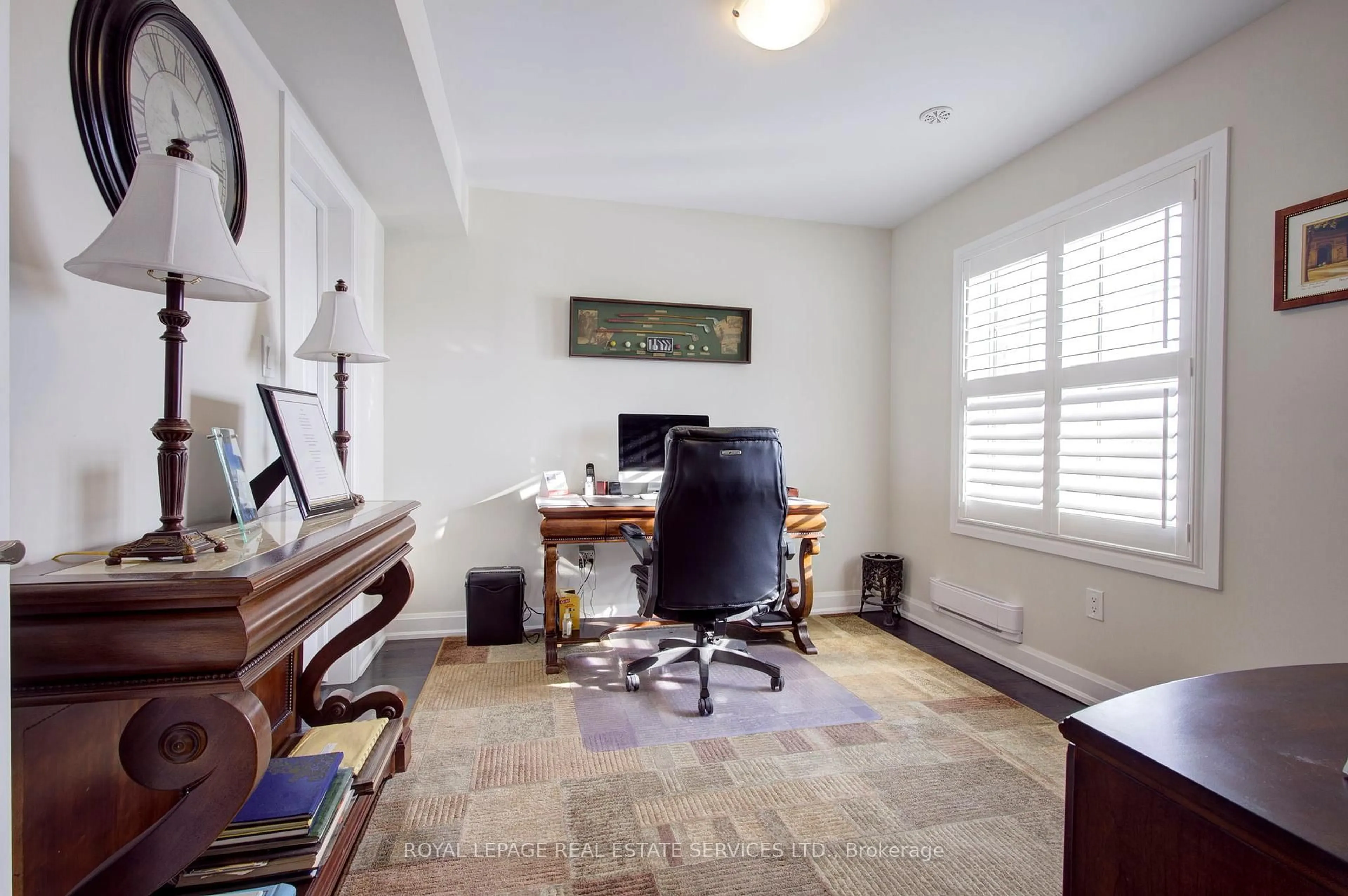 A pic of a room for 3045 George Savage Ave #7, Oakville Ontario L6M 0Y8