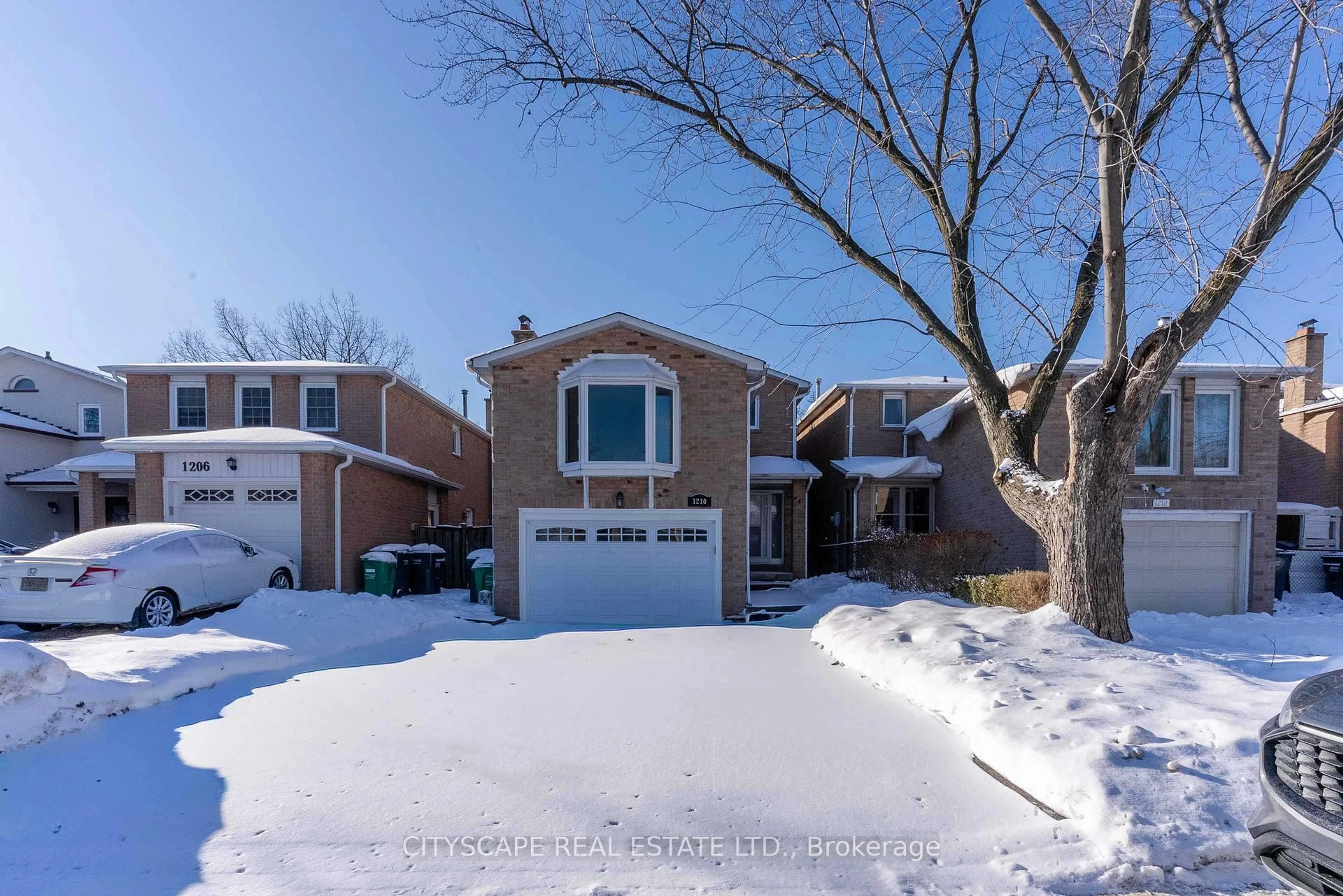 Home with brick exterior material, street for 1210 Shagbark Cres, Mississauga Ontario L5C 3P3