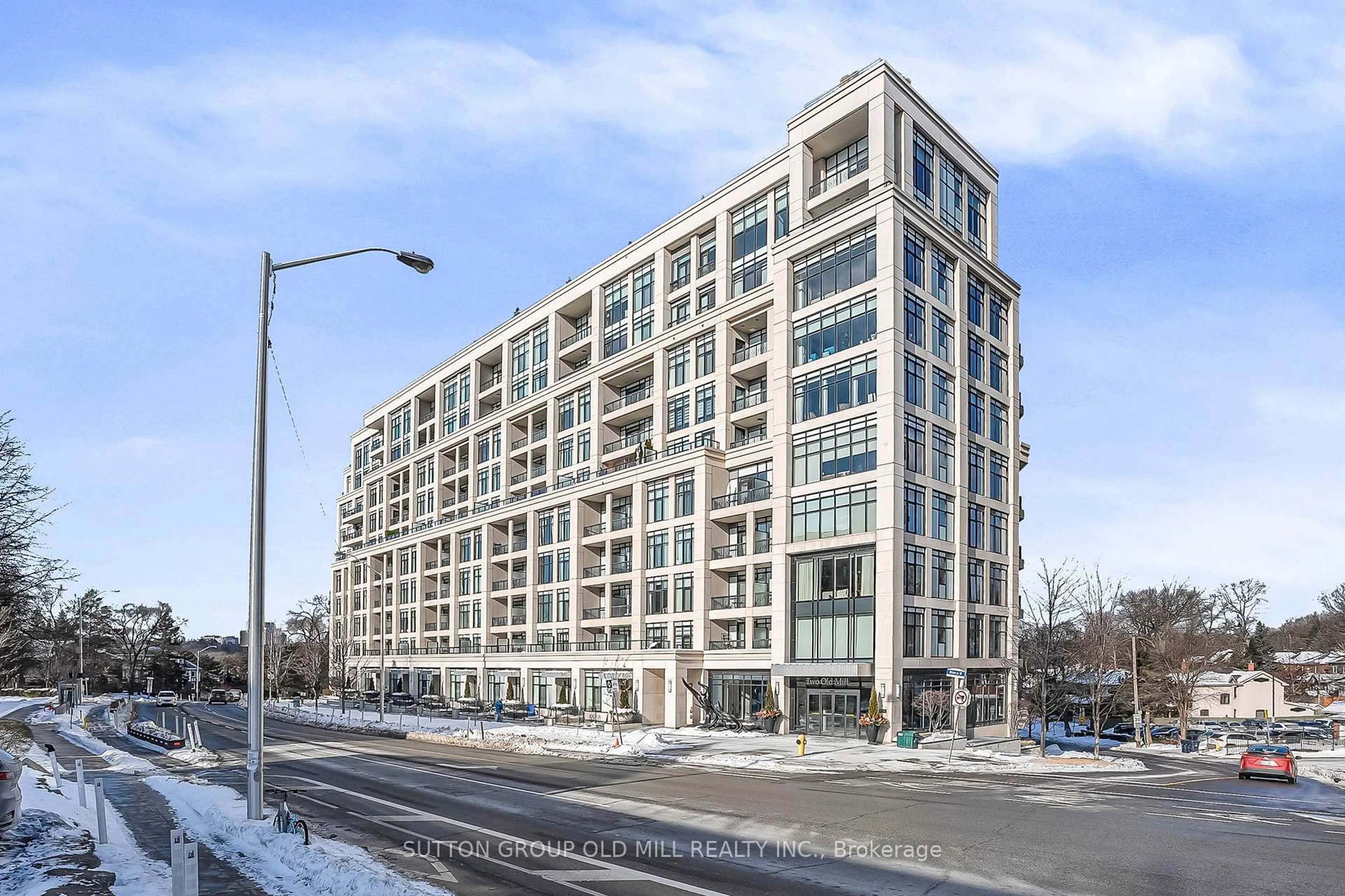 Unknown for 2 Old Mill Dr #402, Toronto Ontario M6S 0A2