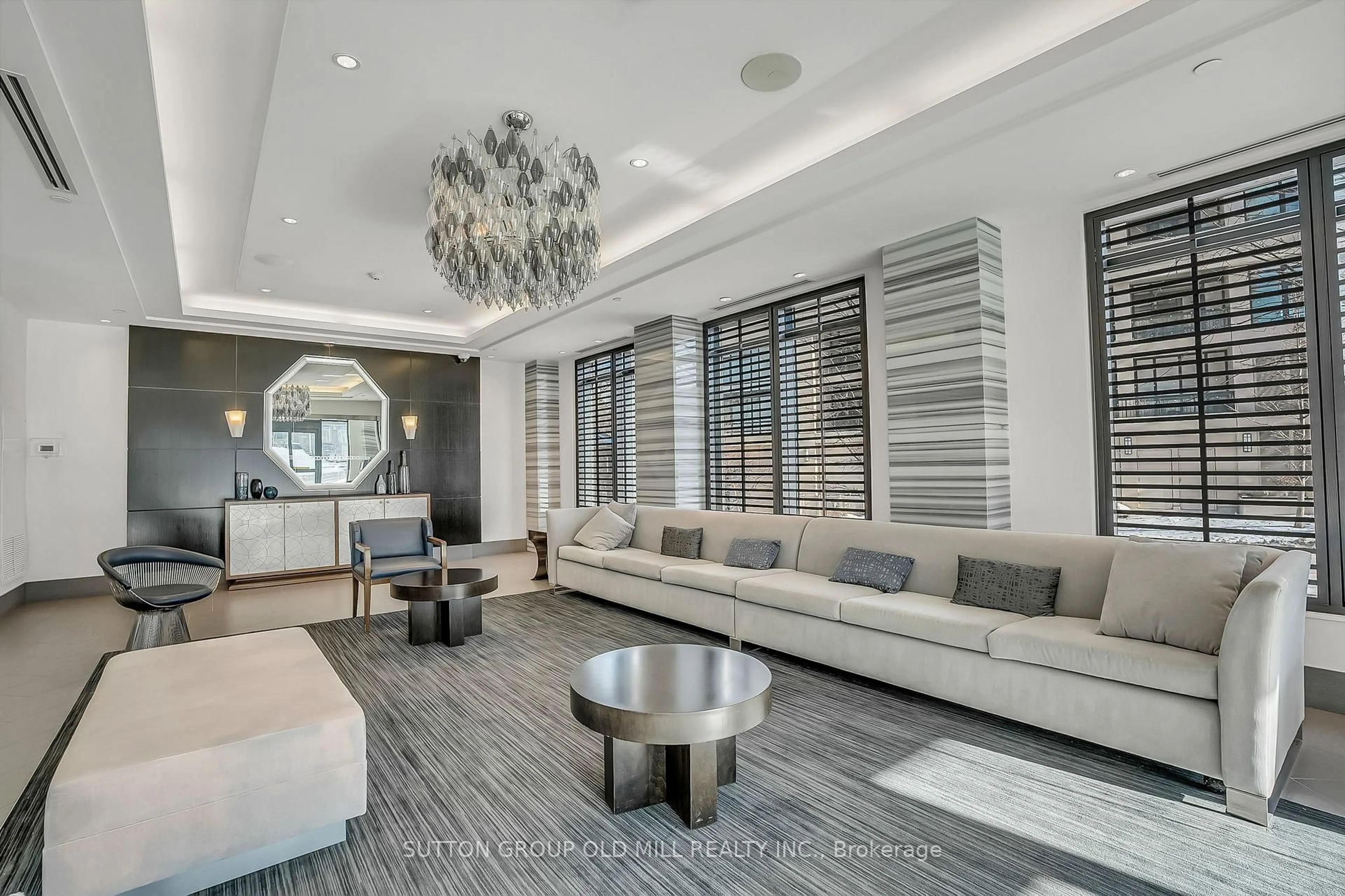 Lobby for 2 Old Mill Dr #402, Toronto Ontario M6S 0A2