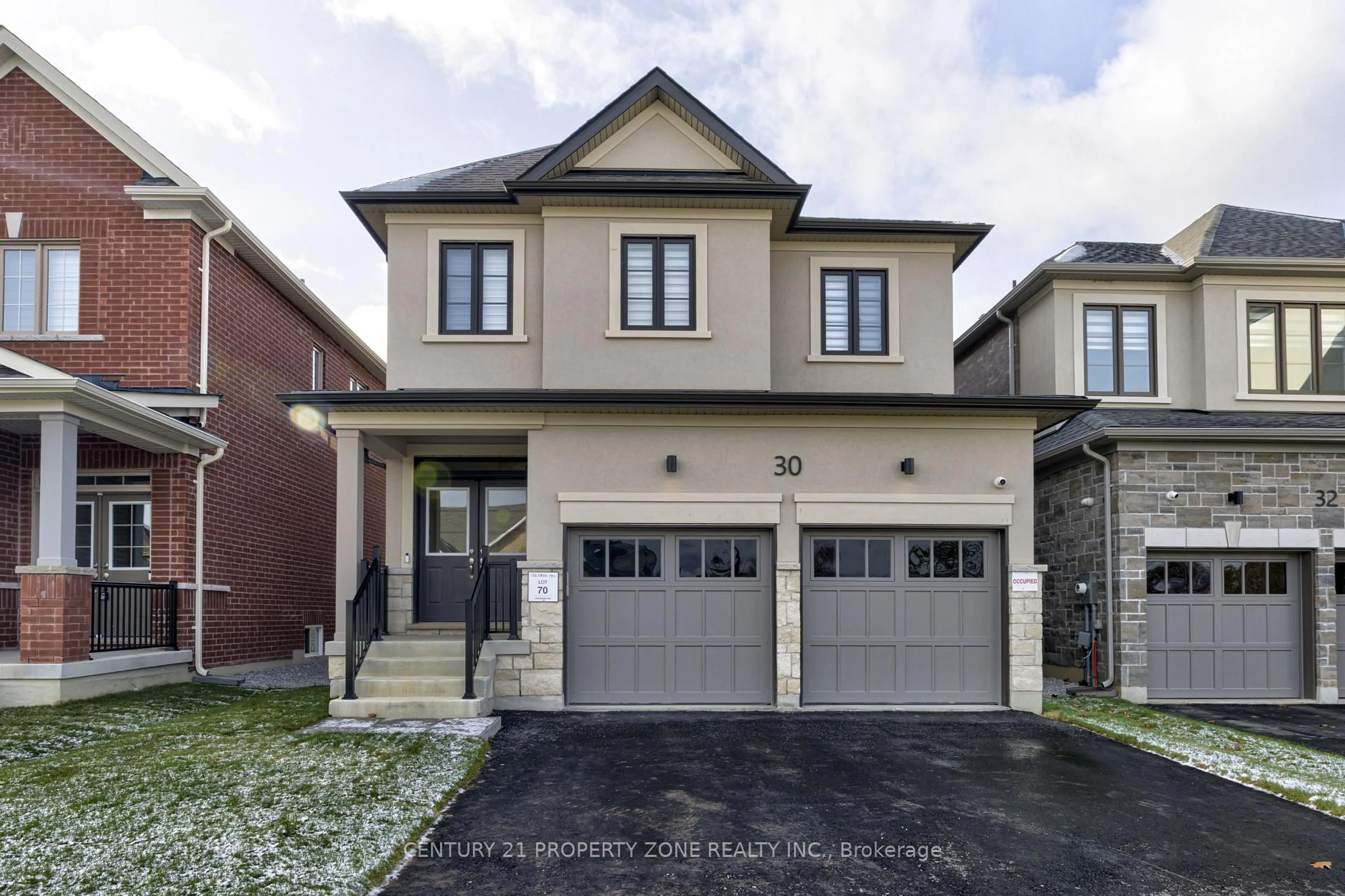 Home with brick exterior material, street for 30 Autumn Oak Crt, Caledon Ontario L7E 1X6